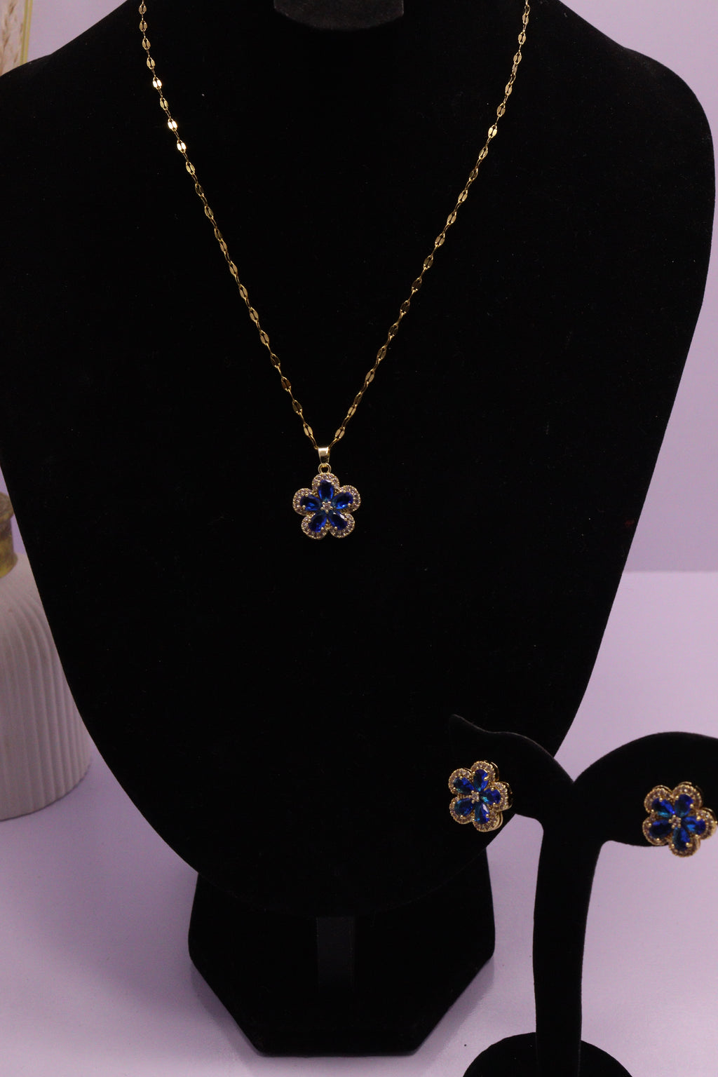 Diva Statement Sets Series 0032 - AZ Golden Set