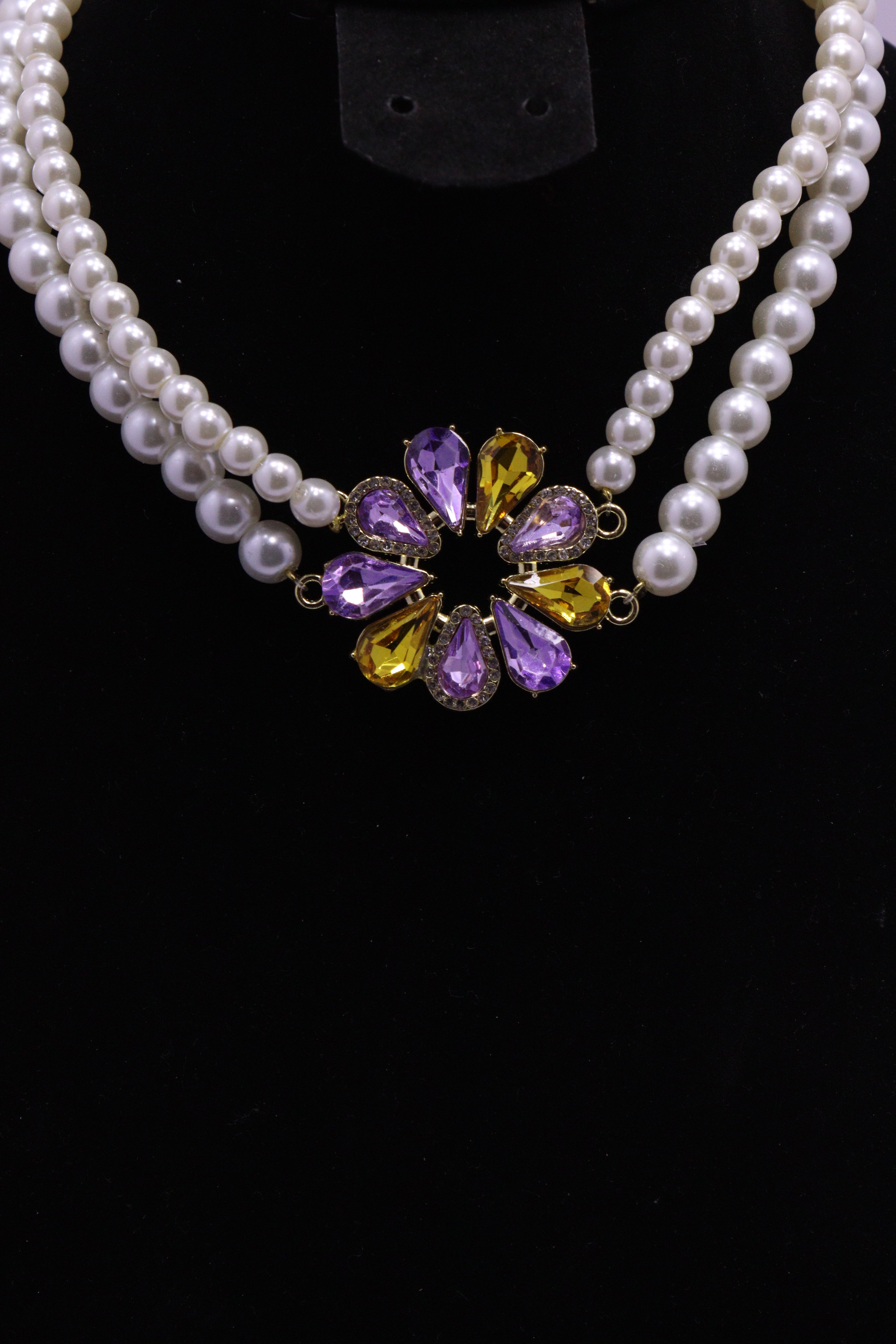 Diva Statement Sets Series 0038 - AZ White Set