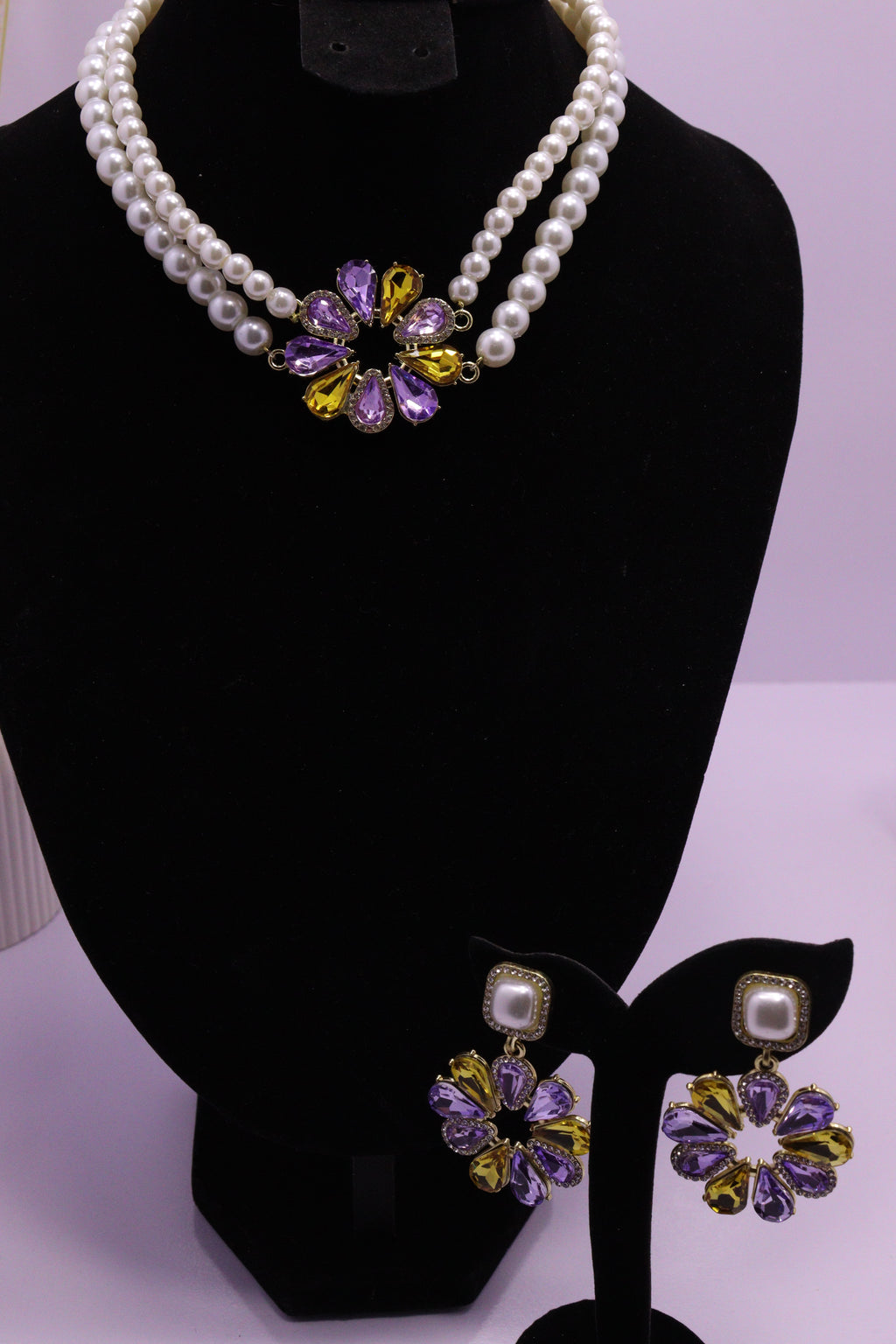 Diva Statement Sets Series 0038 - AZ White Set