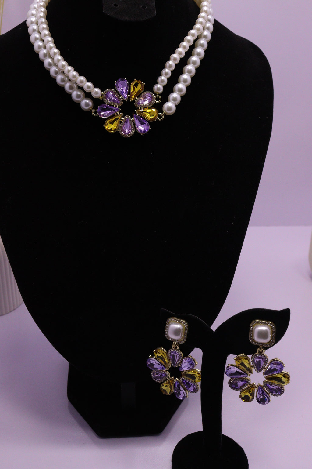 Diva Statement Sets Series 0038 - AZ White Set