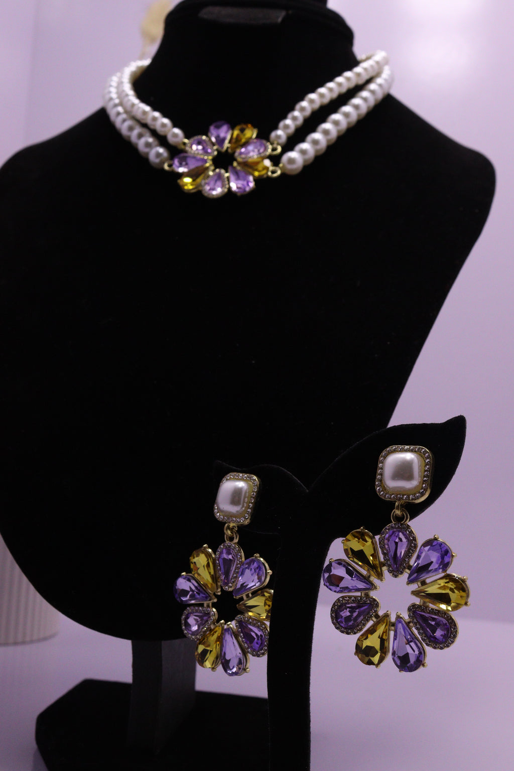 Diva Statement Sets Series 0038 - AZ White Set