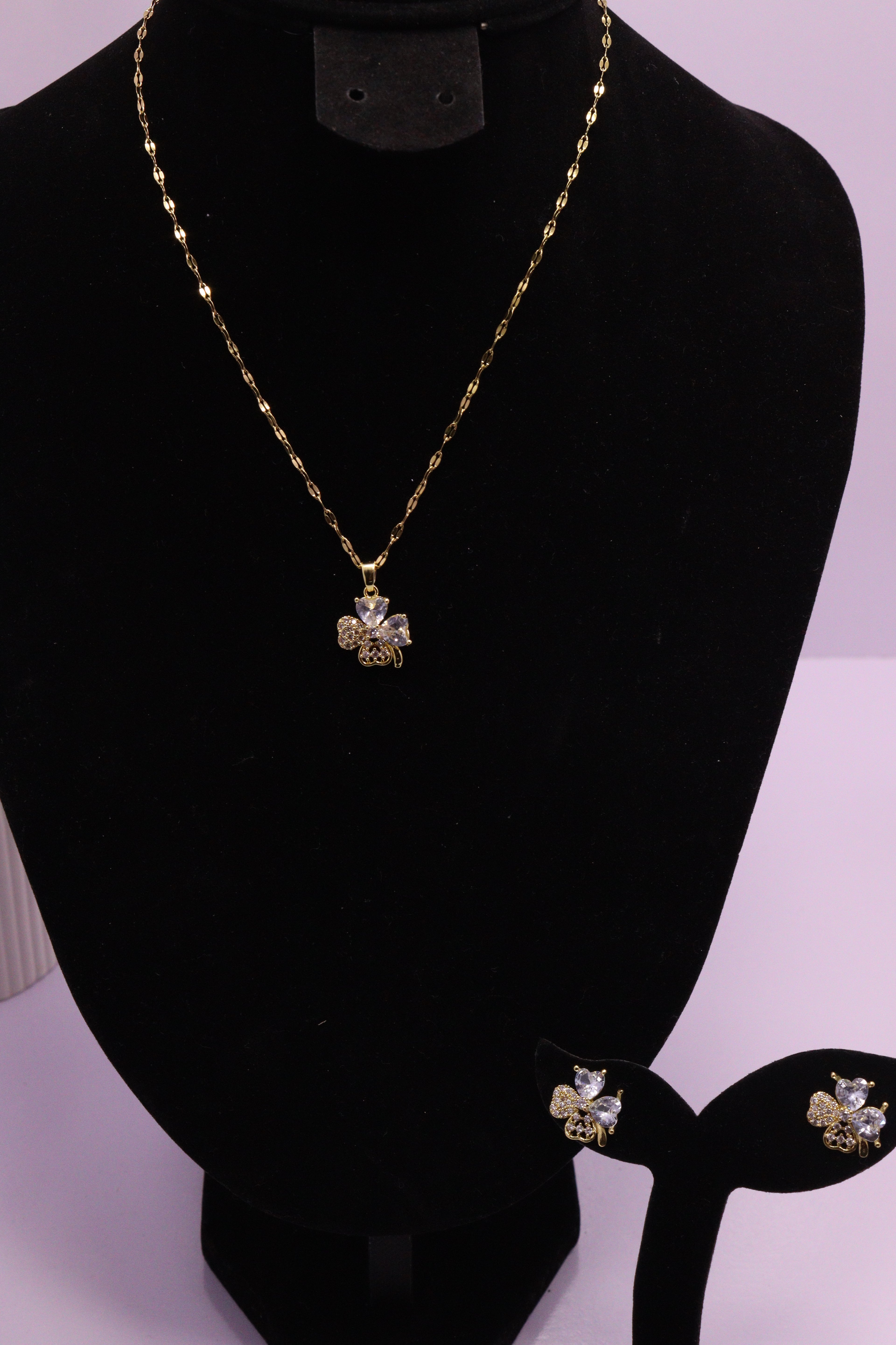 Diva Statement Sets Series 0041 - AZ Golden Set