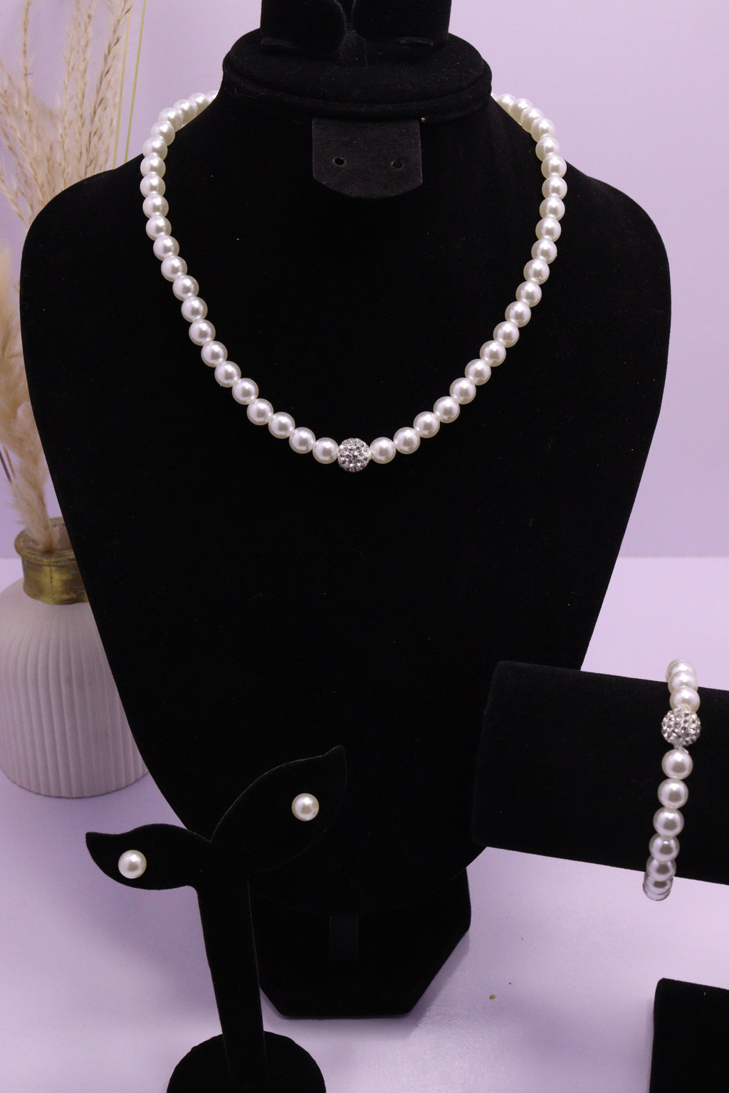 Diva Statement Sets Series 0042 - AZ White Set