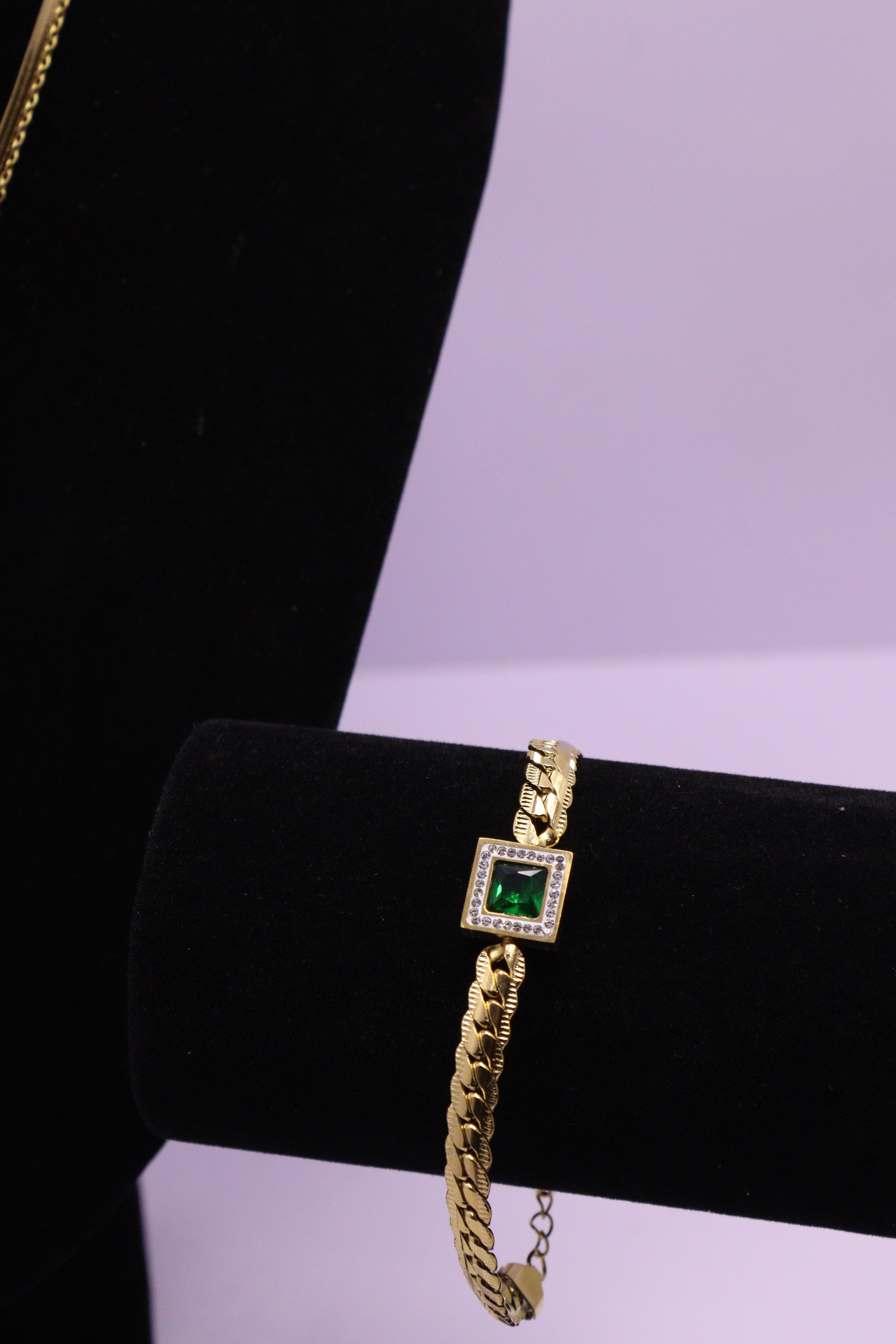 Diva Statement Sets Series 0044 - AZ Golden Set