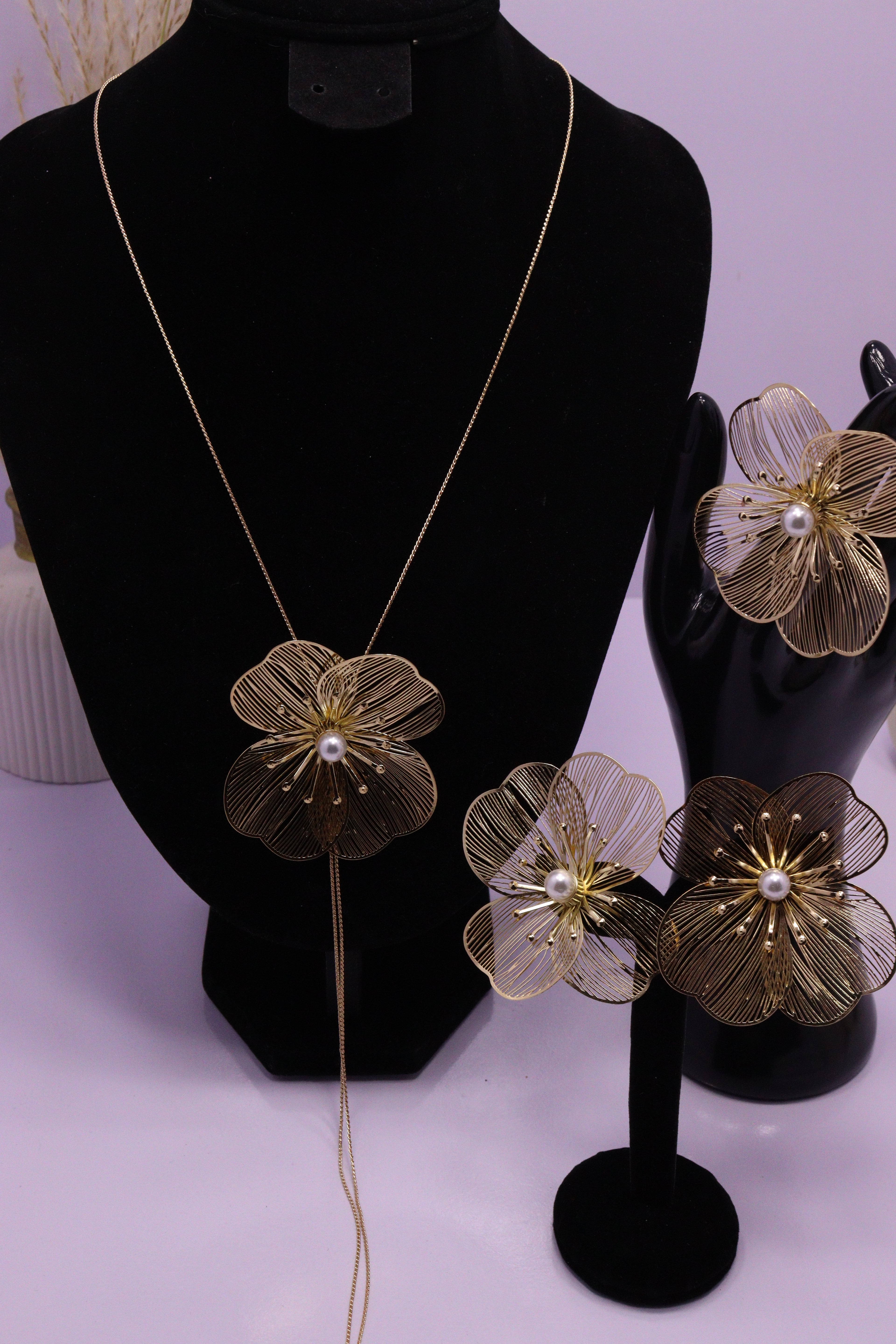 Diva Statement Sets Series 0047 - AZ Golden Set