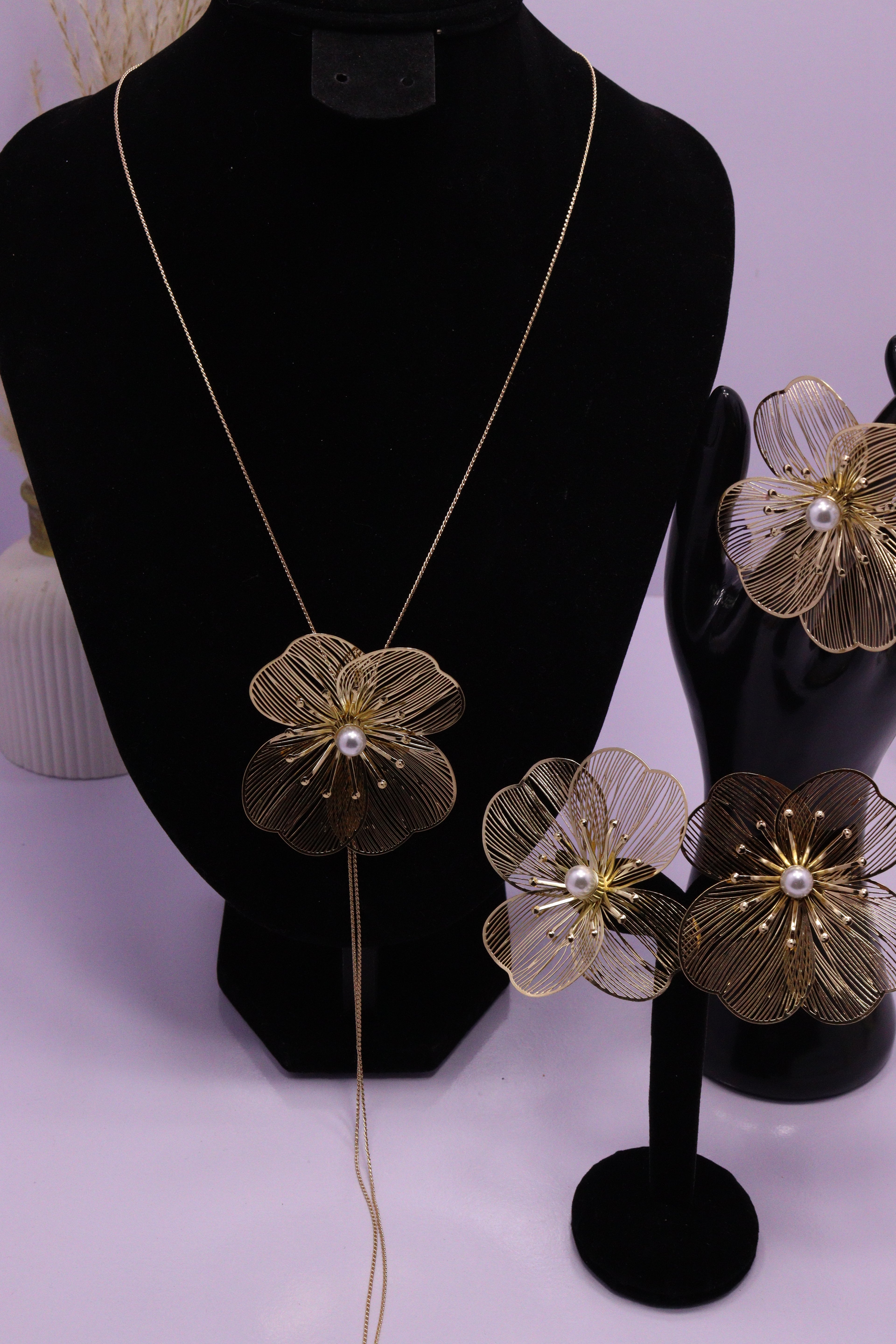 Diva Statement Sets Series 0047 - AZ Golden Set