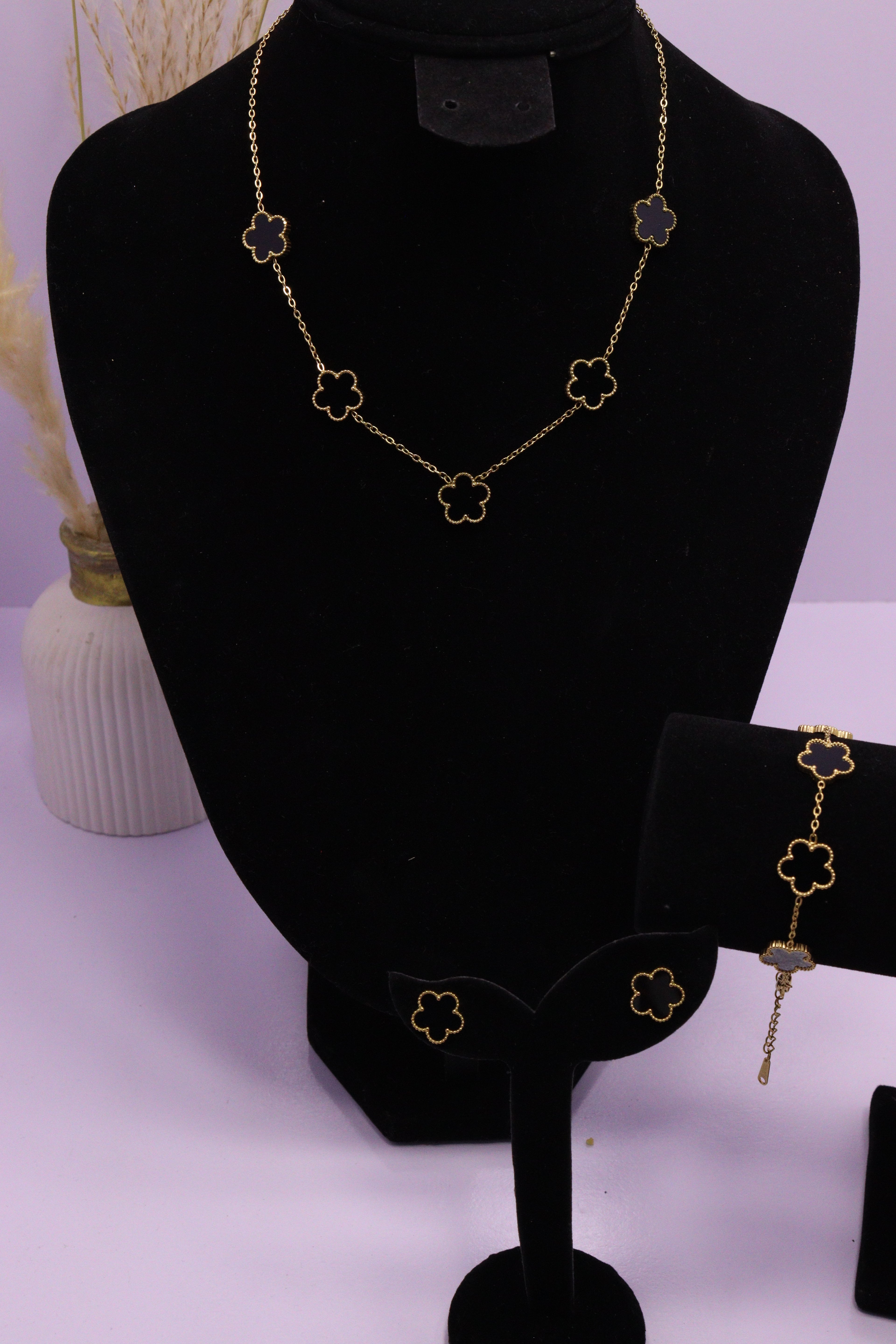 Diva Statement Sets Series 0052 - AZ Golden Set