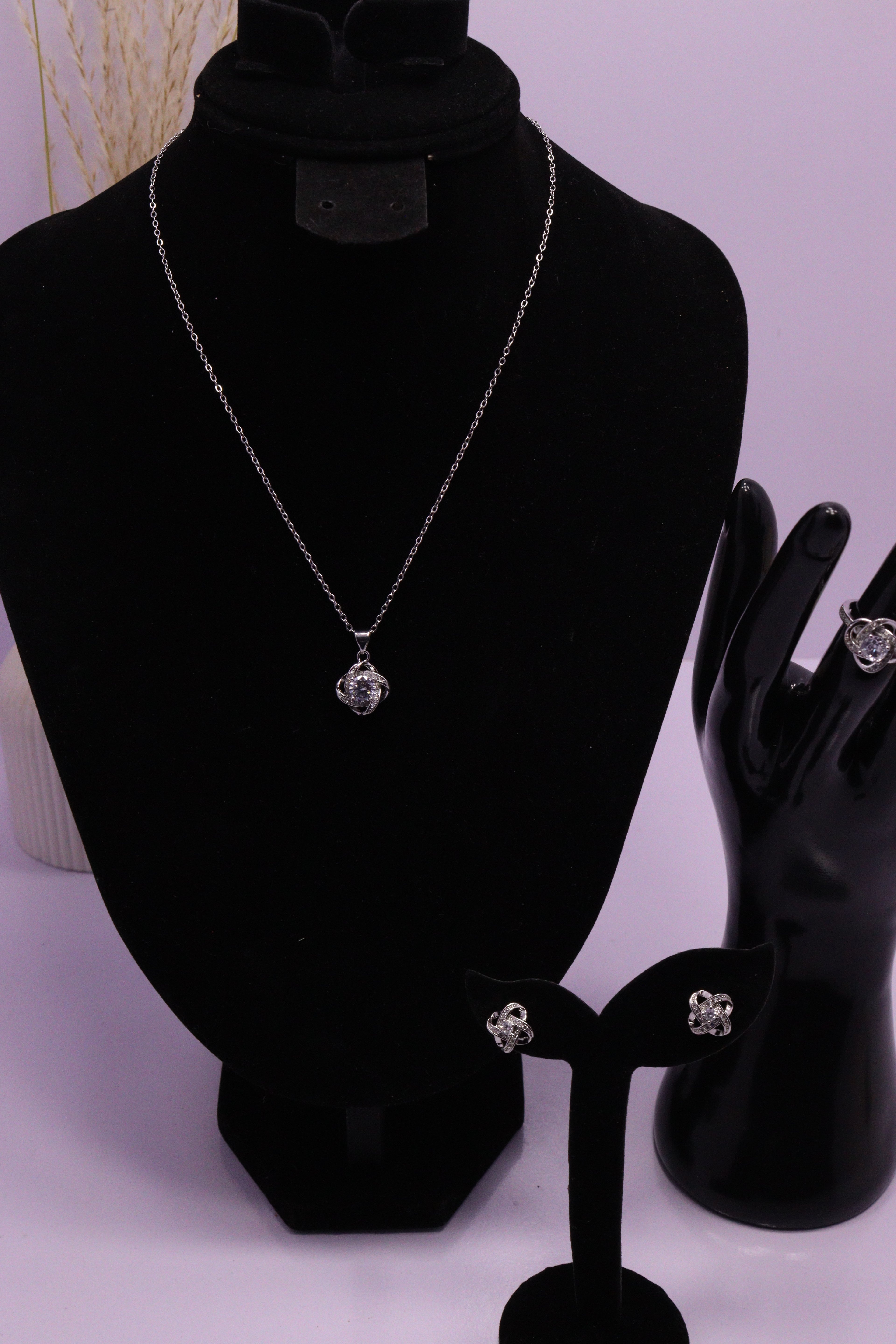 Diva Statement Sets Series 0056 - AZ Silver Set