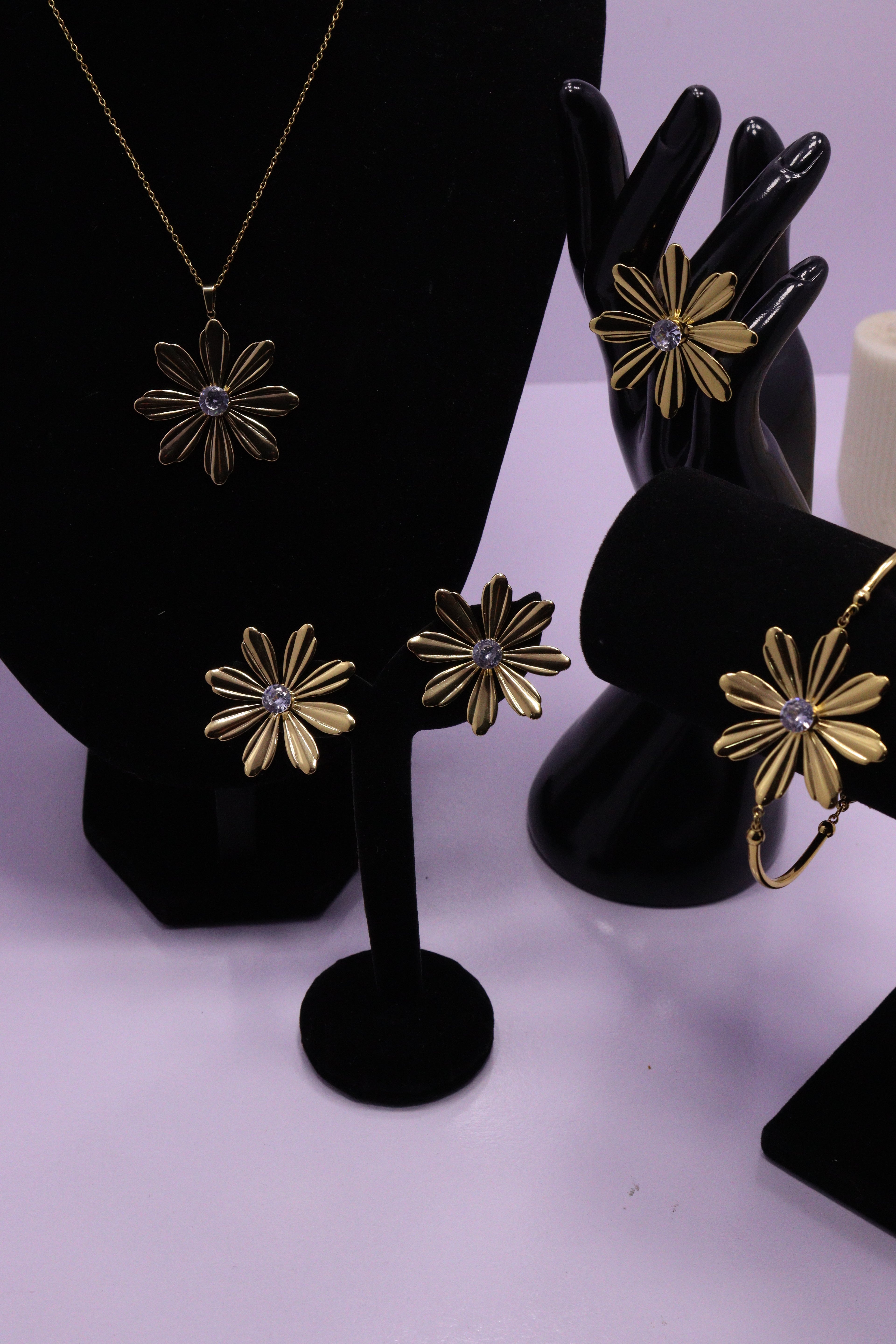 Diva Statement Sets Series 0059 - AZ Golden Set