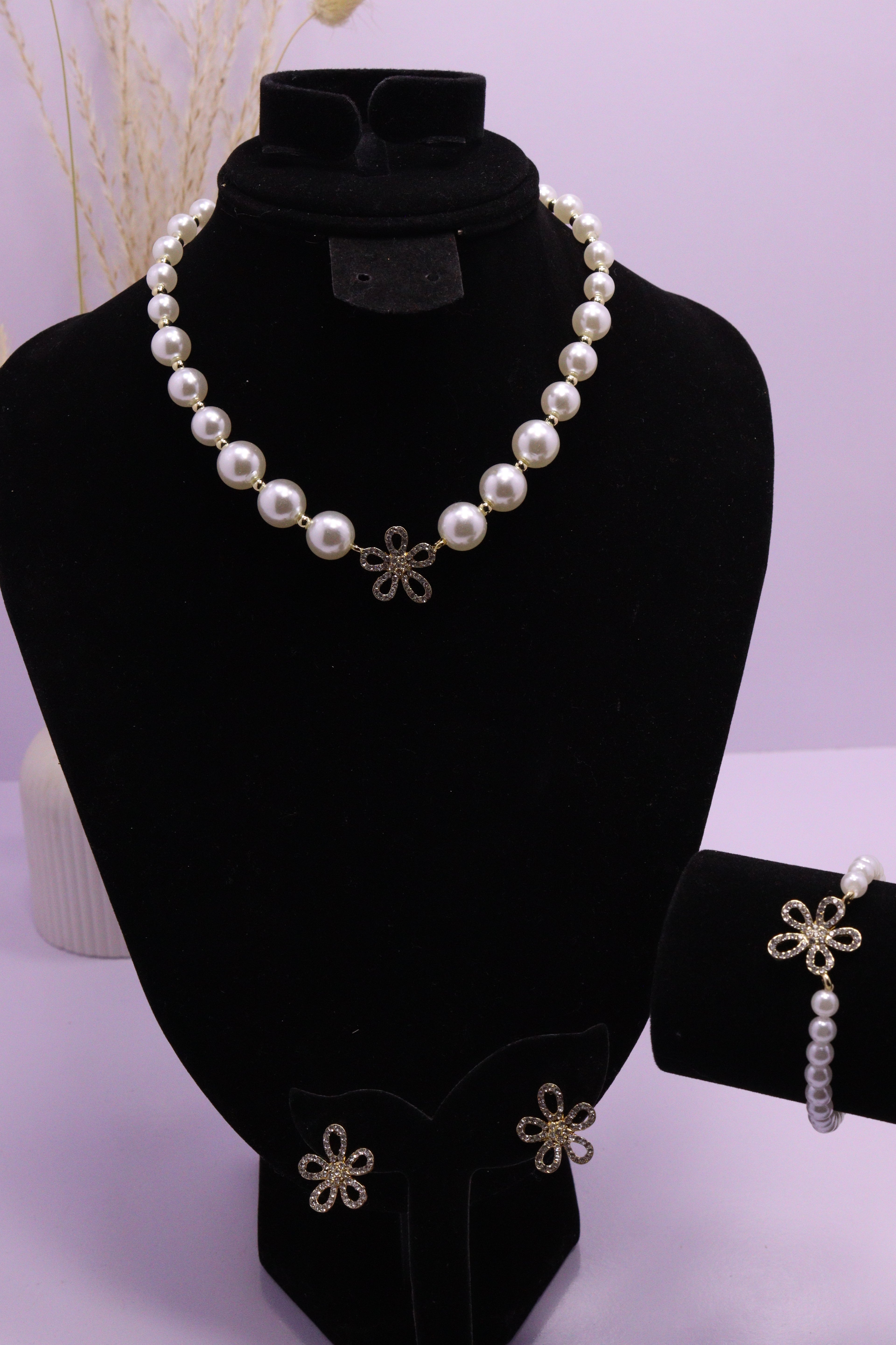 Diva Statement Sets Series 0063 - AZ Golden Set