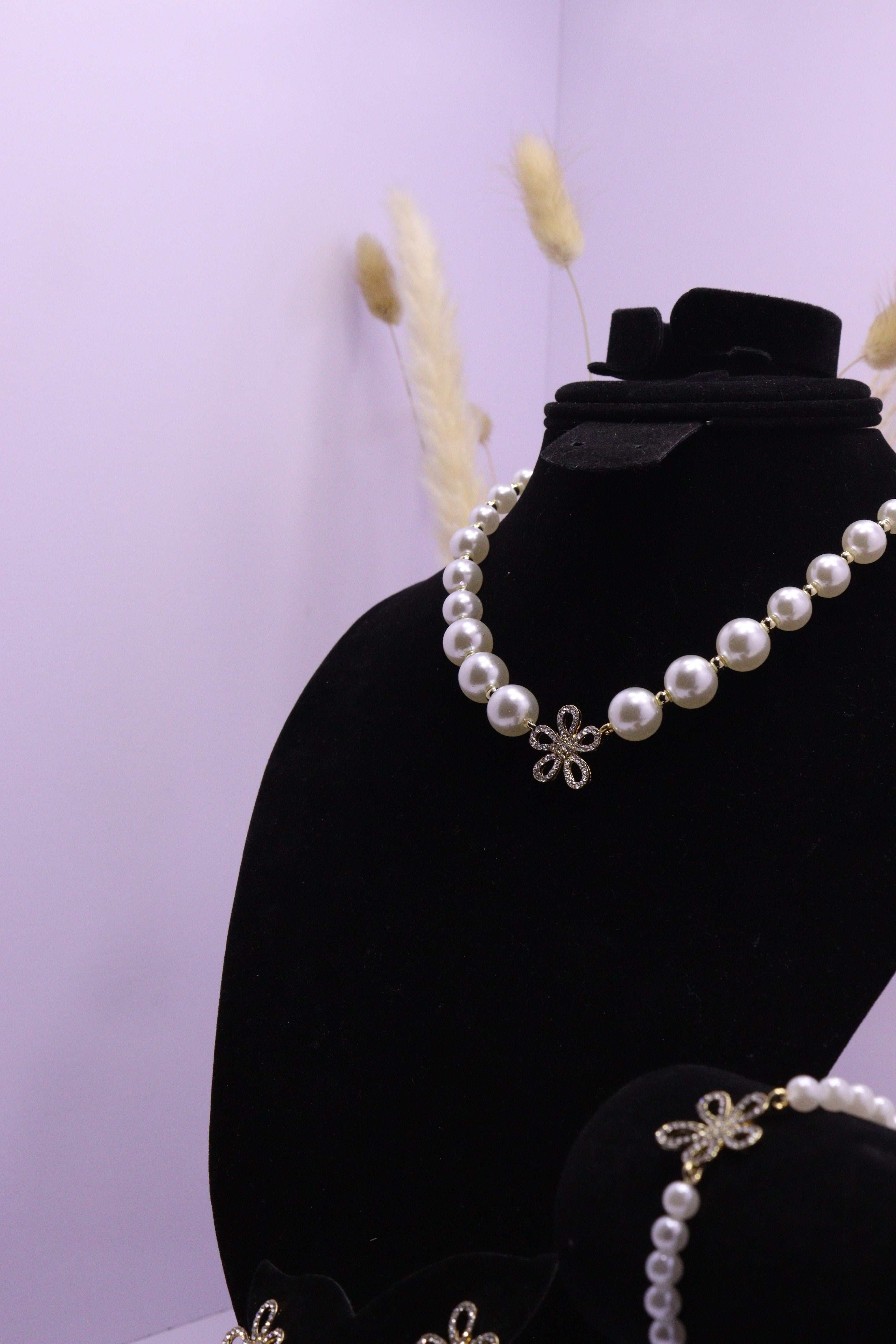 Diva Statement Sets Series 0063 - AZ Golden Set