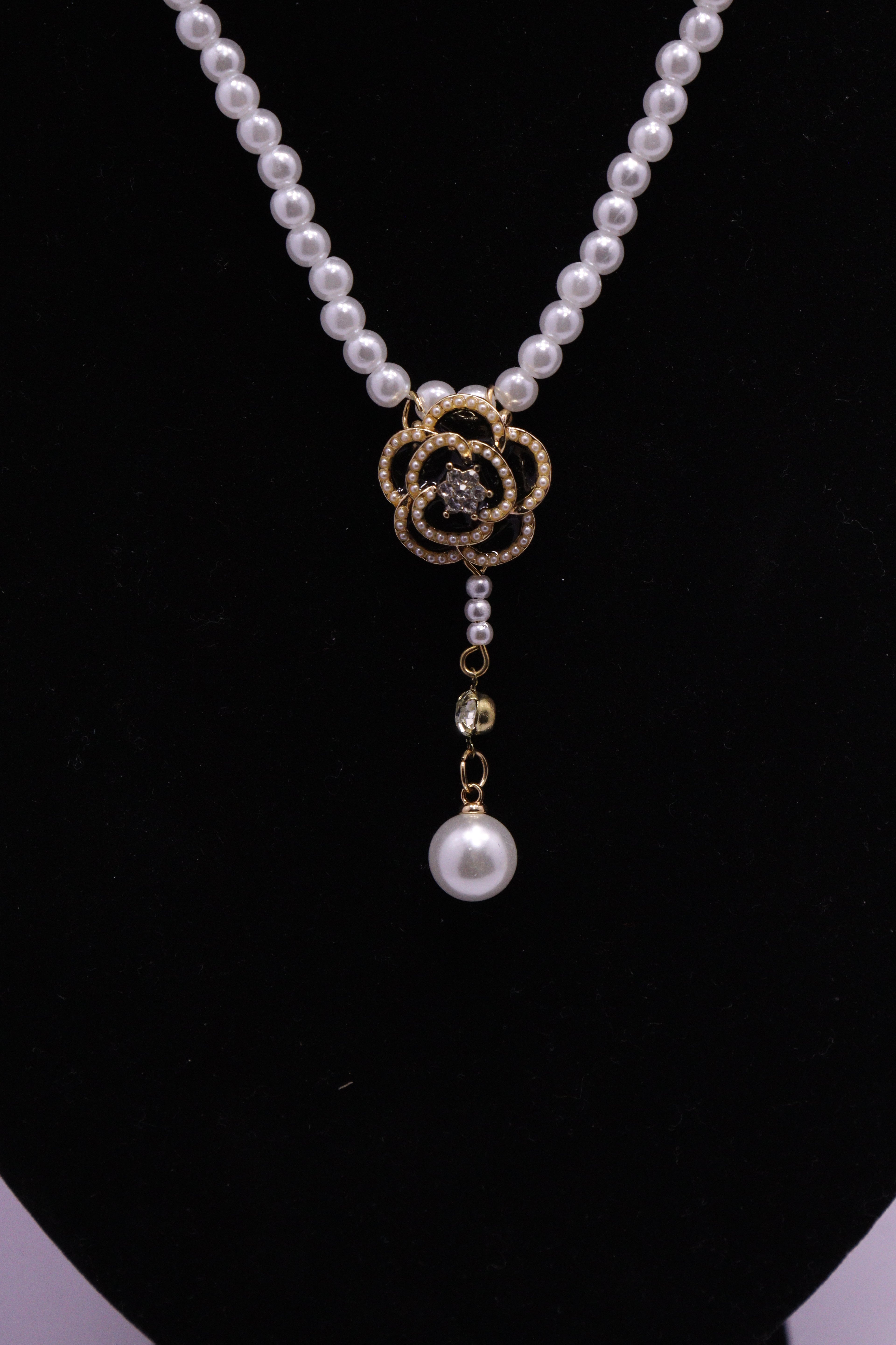 Diva Statement Sets Series 0064 - AZ Golden Set