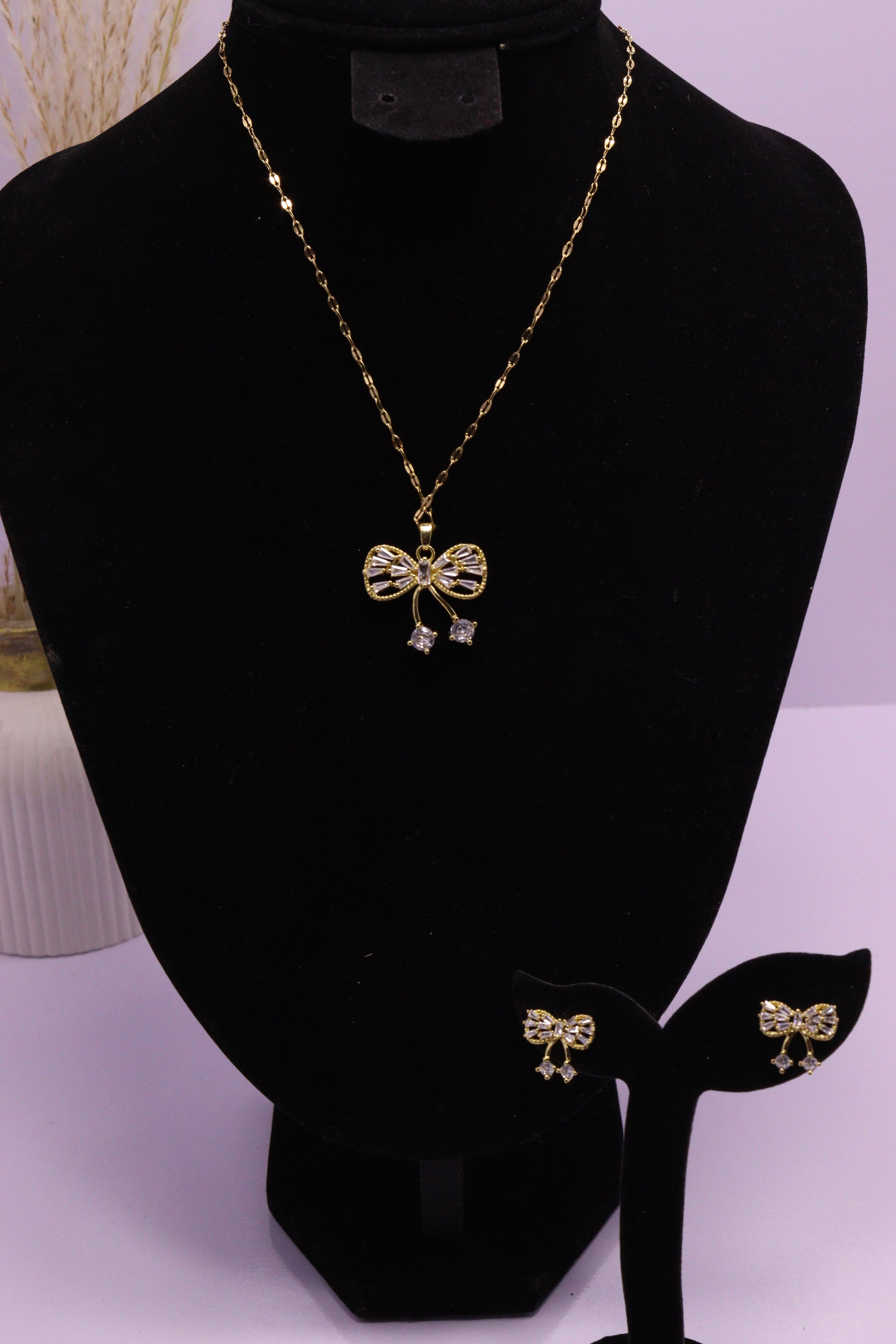 Diva Statement Sets Series 0068 - AZ Golden Set