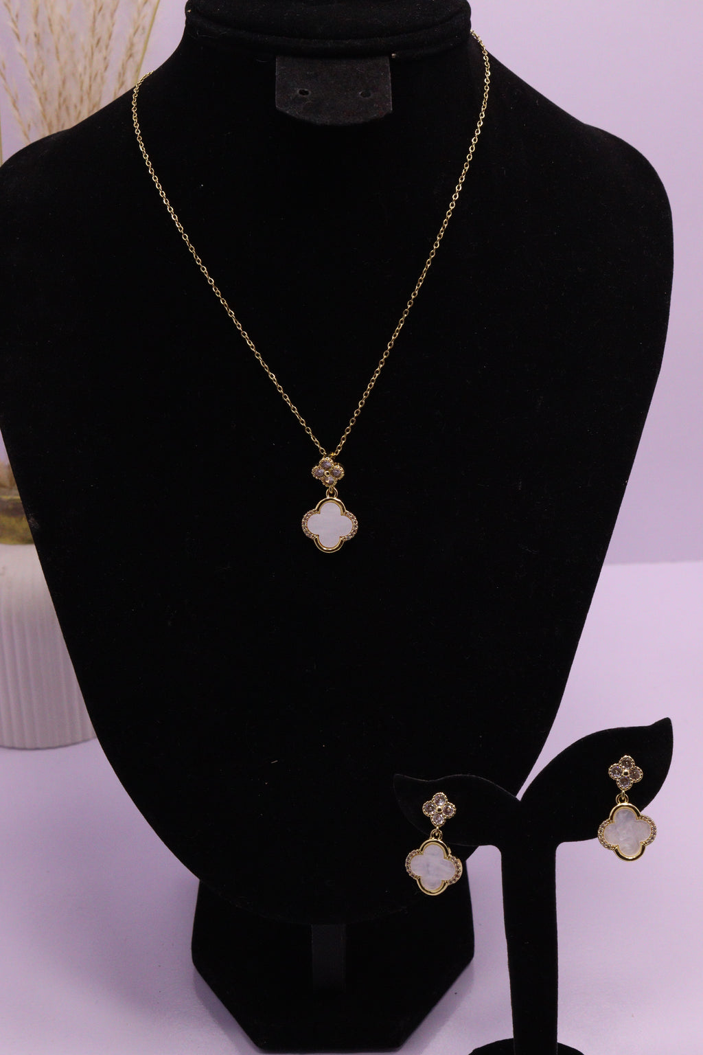 Diva Statement Sets Series 0069 - AZ Golden Set