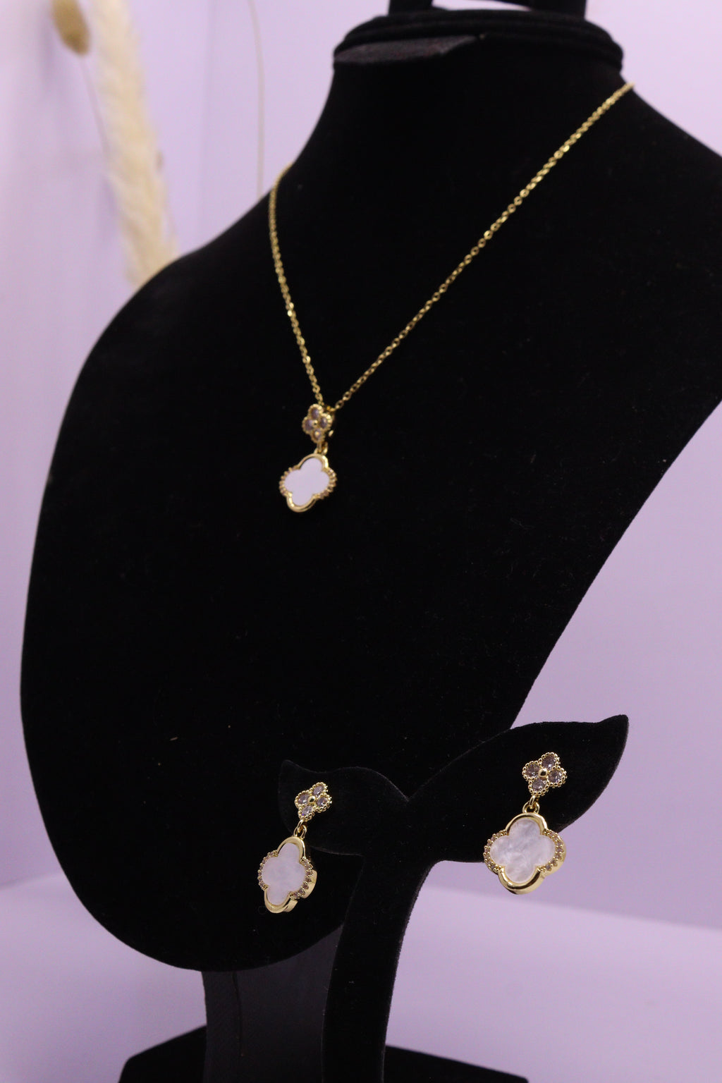 Diva Statement Sets Series 0069 - AZ Golden Set