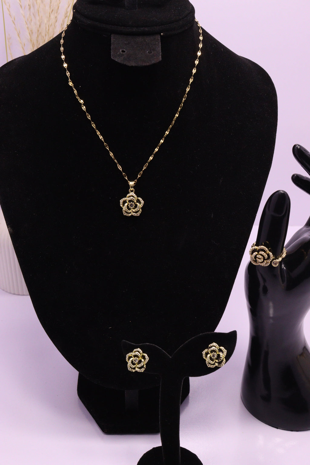 Diva Statement Sets Series 0072 - AZ Golden Set