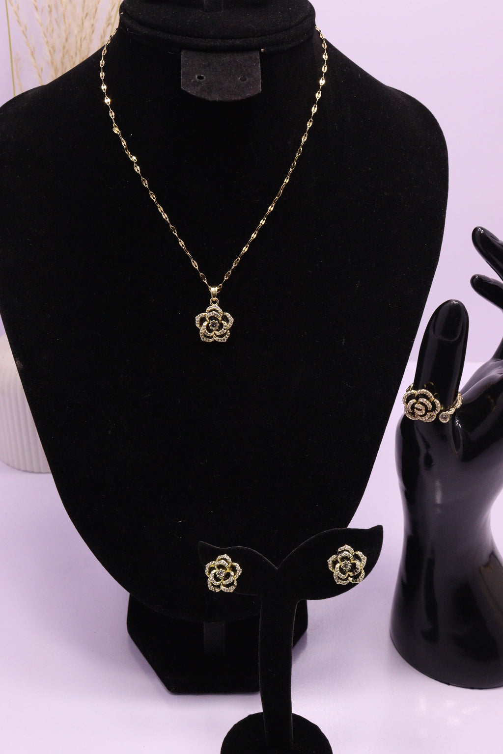 Diva Statement Sets Series 0072 - AZ Golden Set