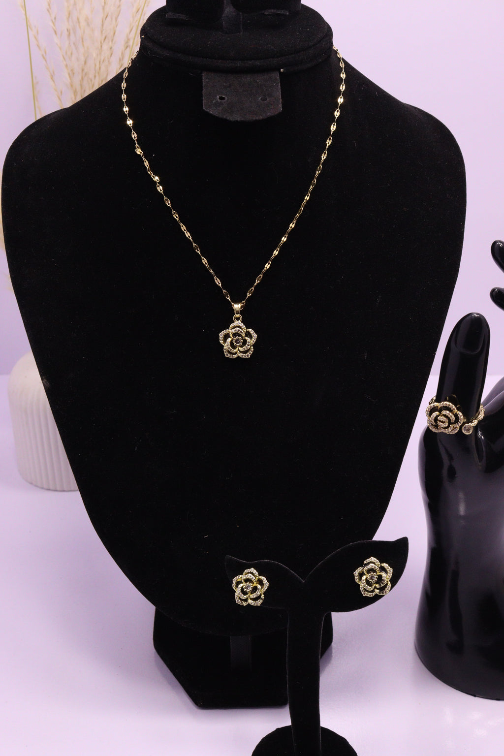 Diva Statement Sets Series 0072 - AZ Golden Set