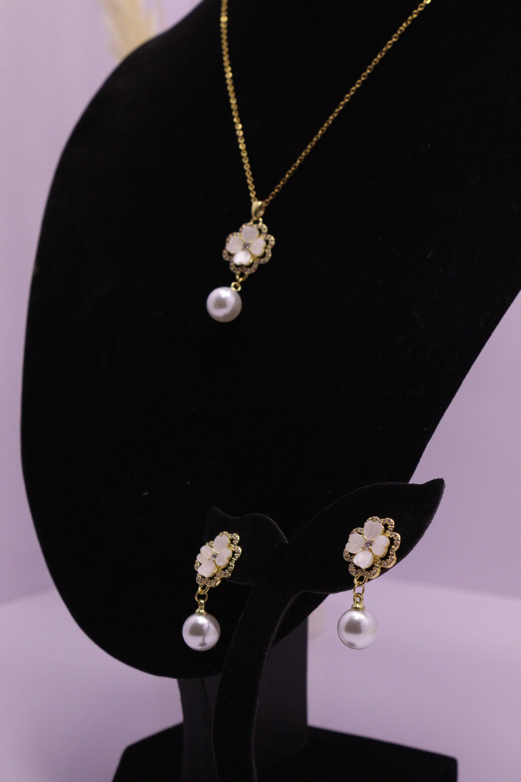 Diva Statement Sets Series 0074 - AZ Golden Set