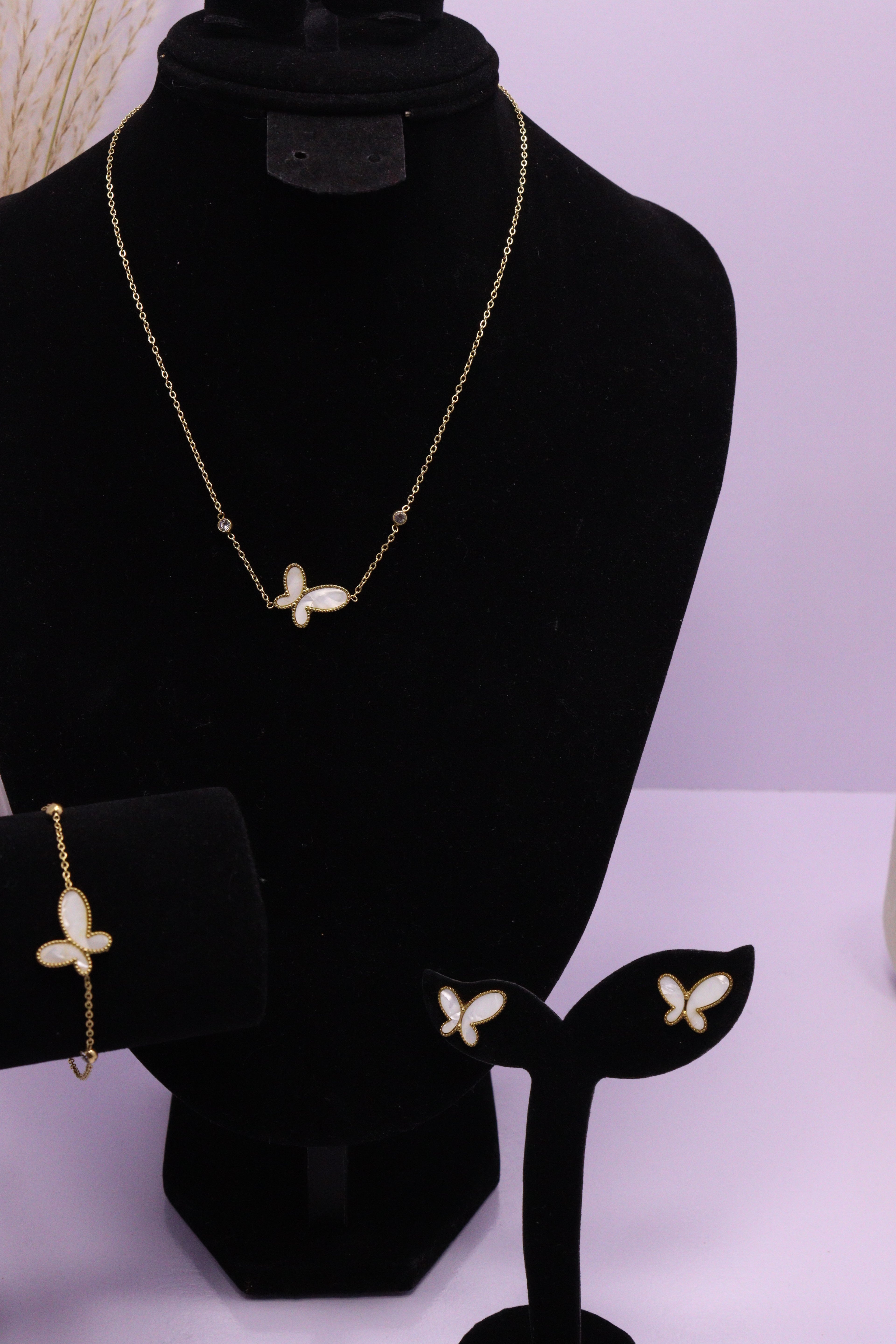 Diva Statement Sets Series 0075 - AZ Golden Set