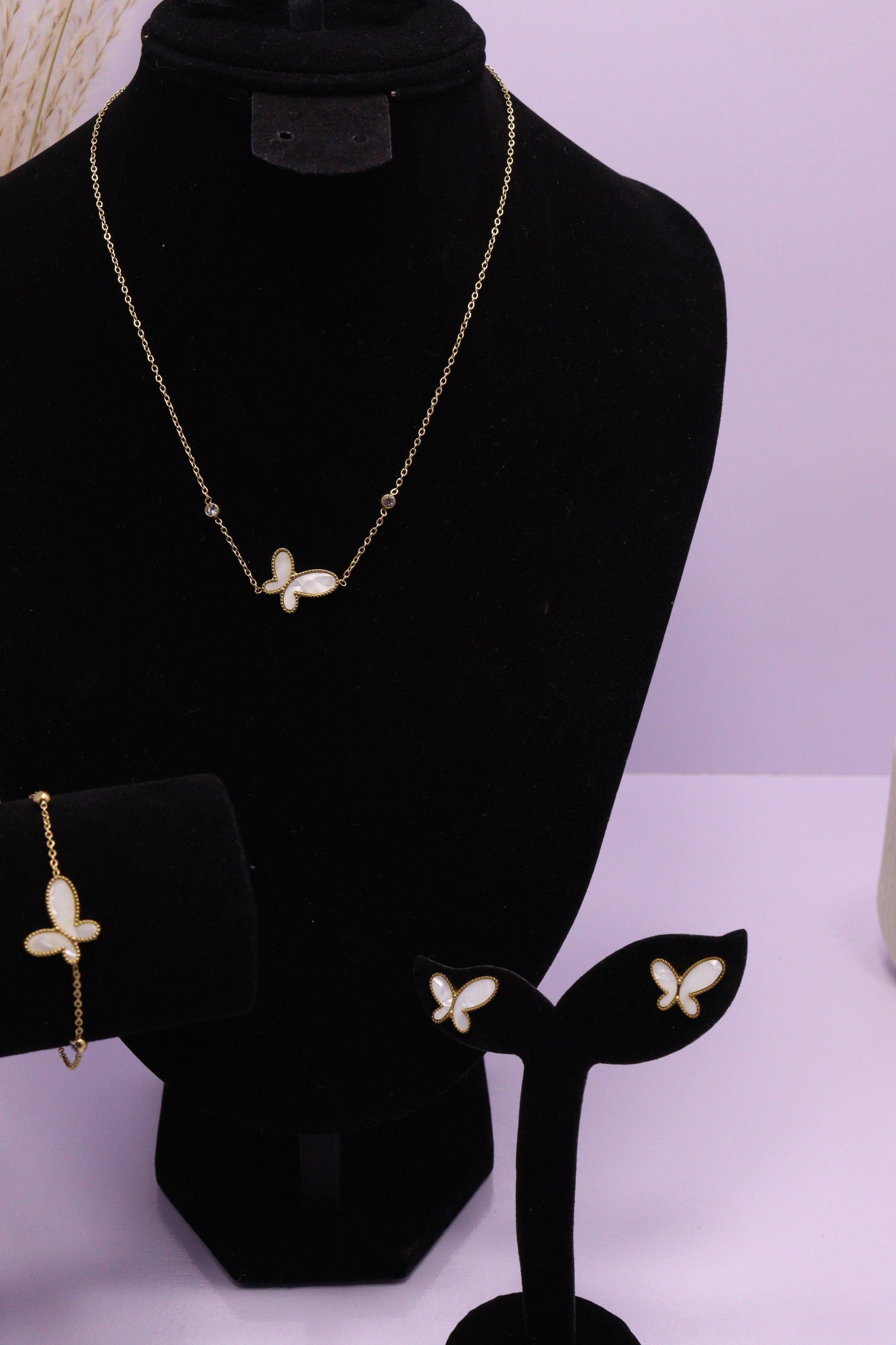 Diva Statement Sets Series 0075 - AZ Golden Set