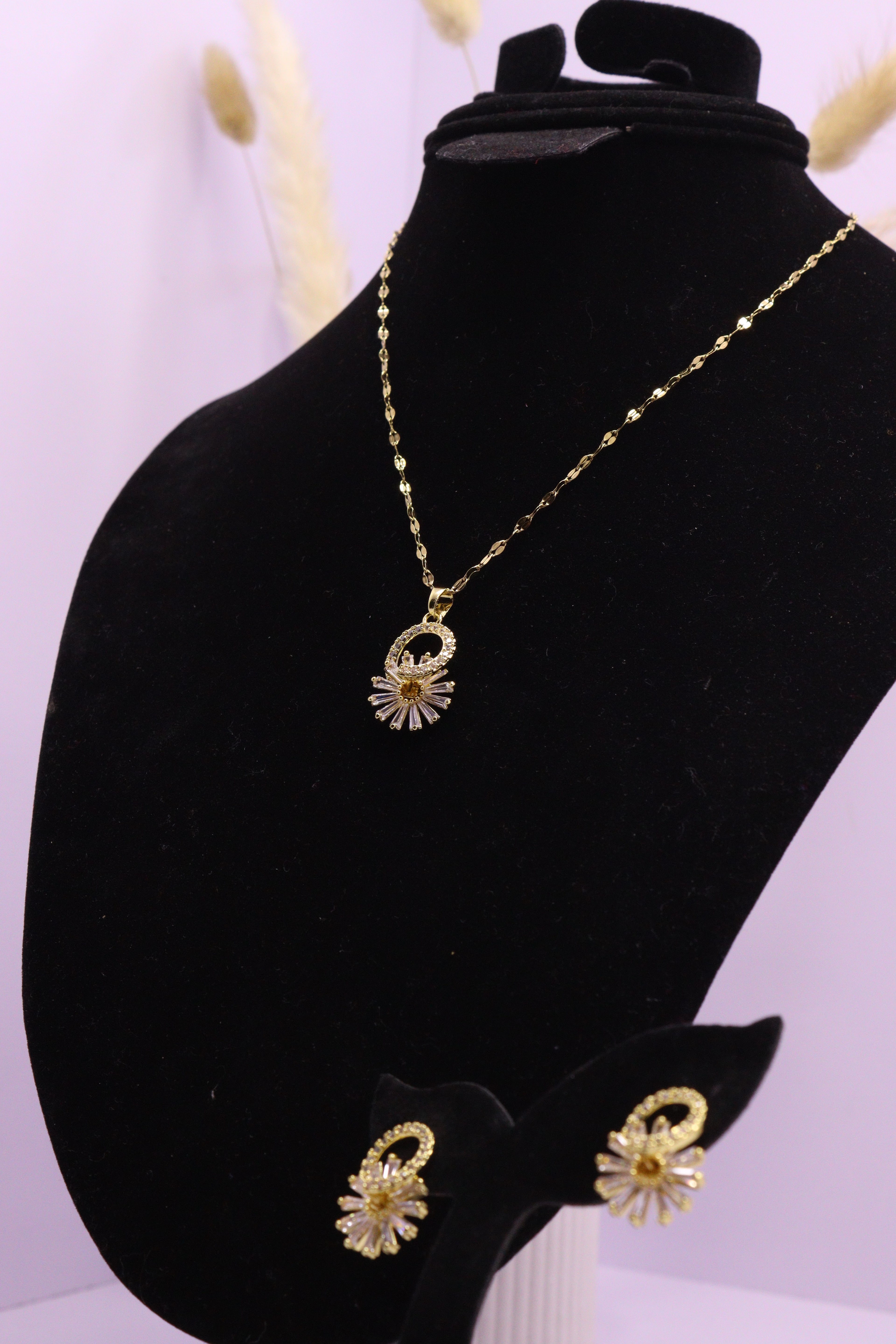 Diva Statement Sets Series 0078 - AZ Golden Set