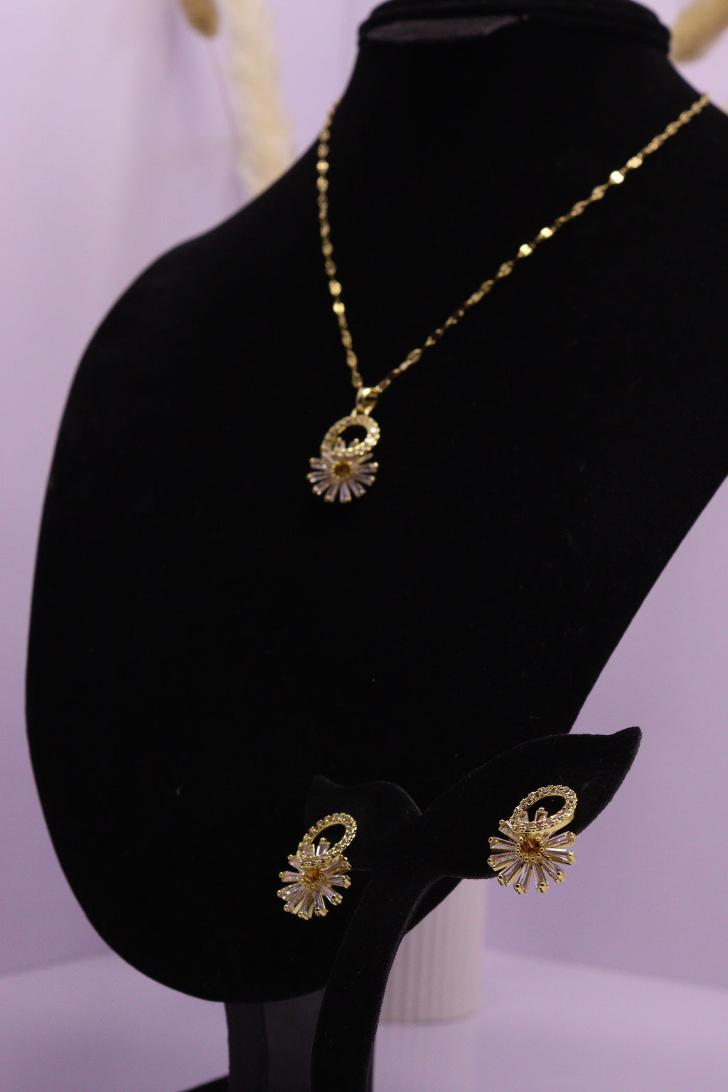 Diva Statement Sets Series 0078 - AZ Golden Set