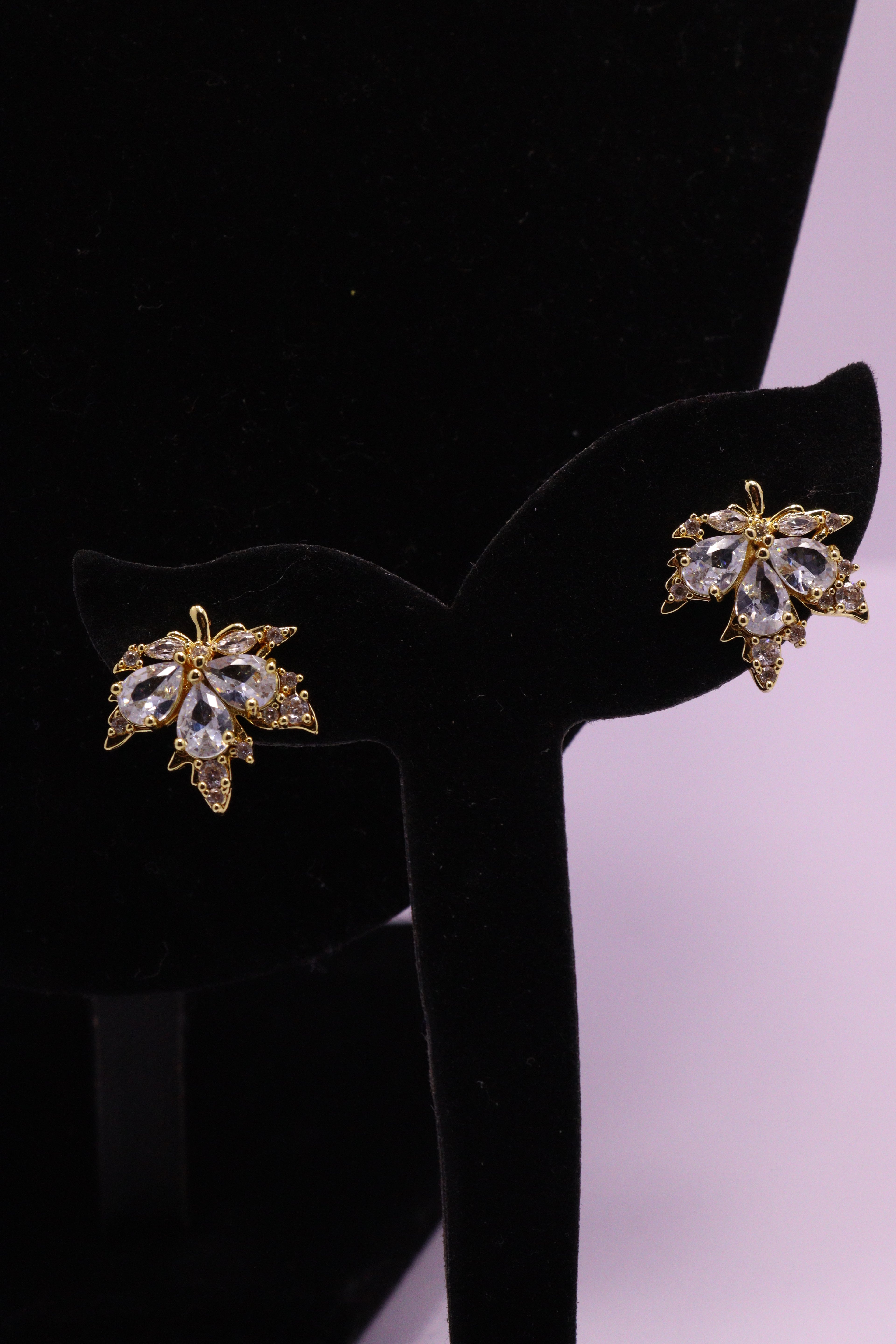 Diva Statement Sets Series 0083 - AZ Golden Set