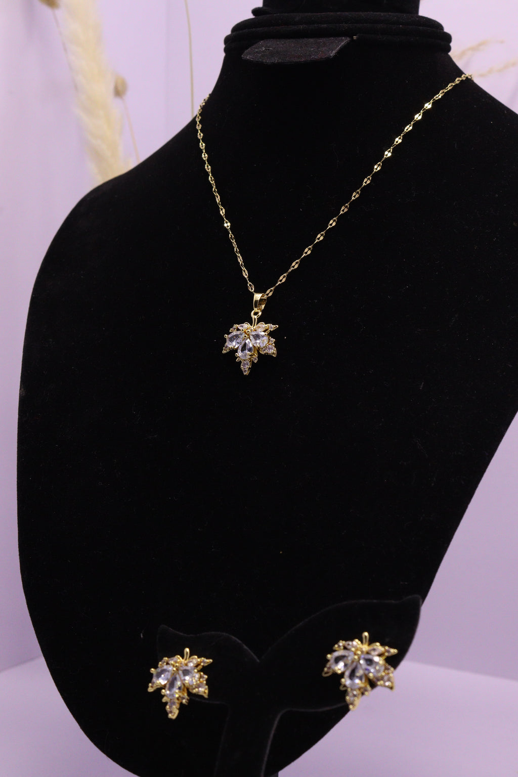 Diva Statement Sets Series 0083 - AZ Golden Set