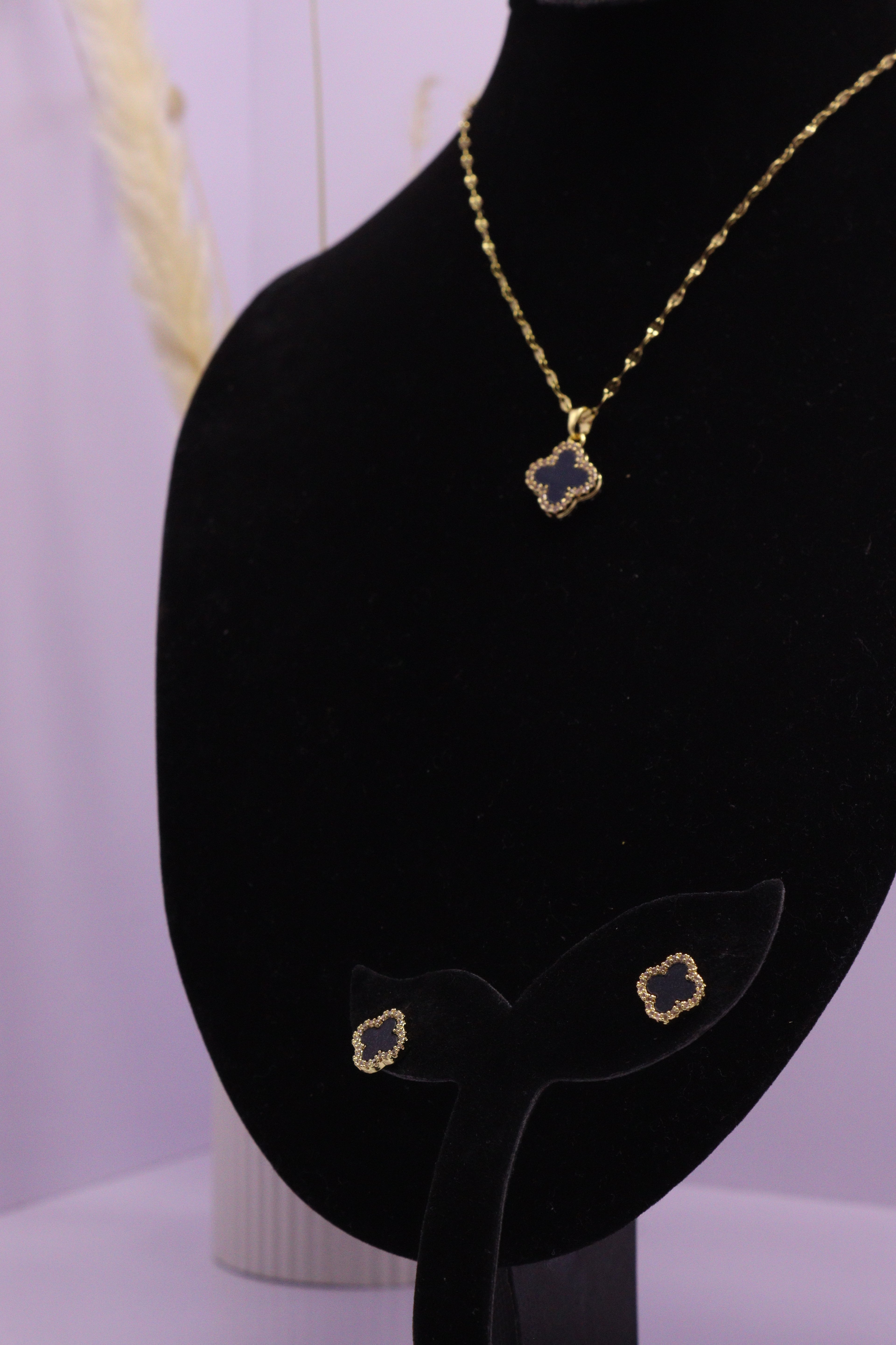 Diva Statement Sets Series 0086 - AZ Golden Set