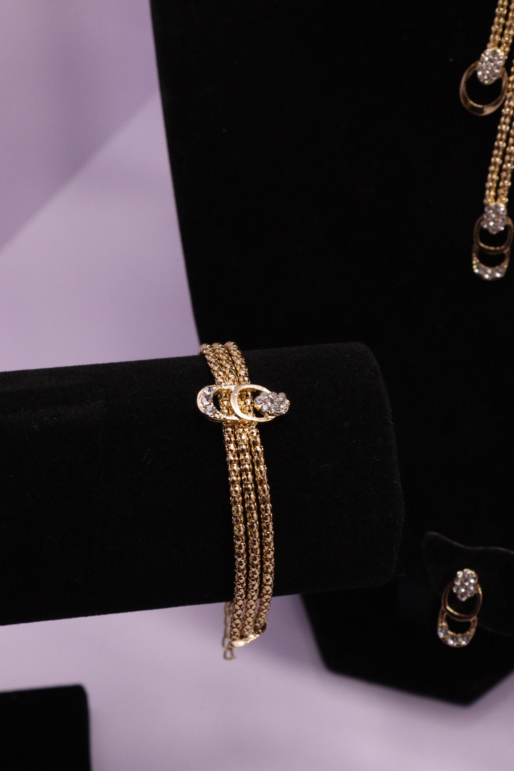 Diva Statement Sets Series 0087 - AZ Golden Set