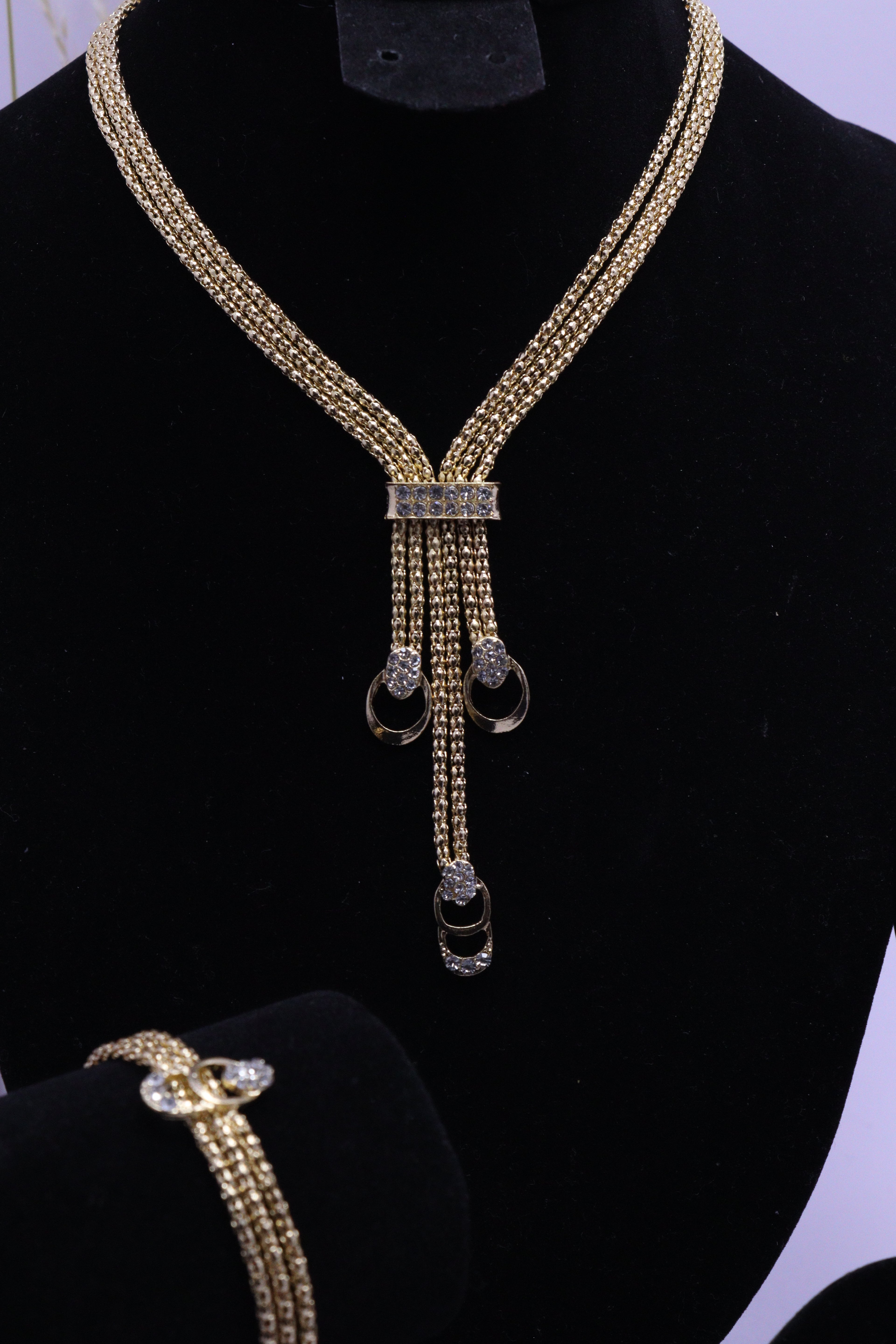 Diva Statement Sets Series 0087 - AZ Golden Set