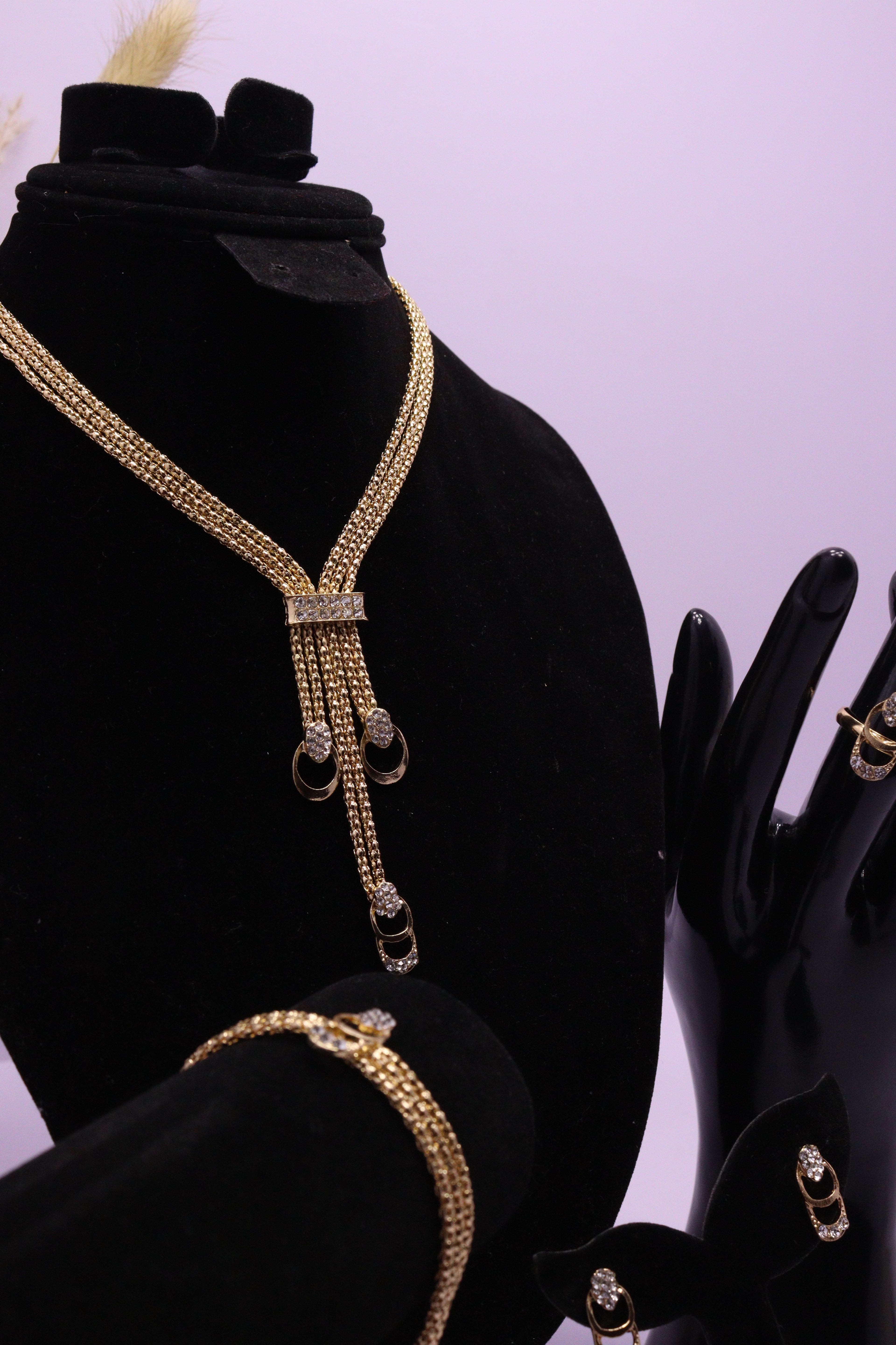 Diva Statement Sets Series 0087 - AZ Golden Set