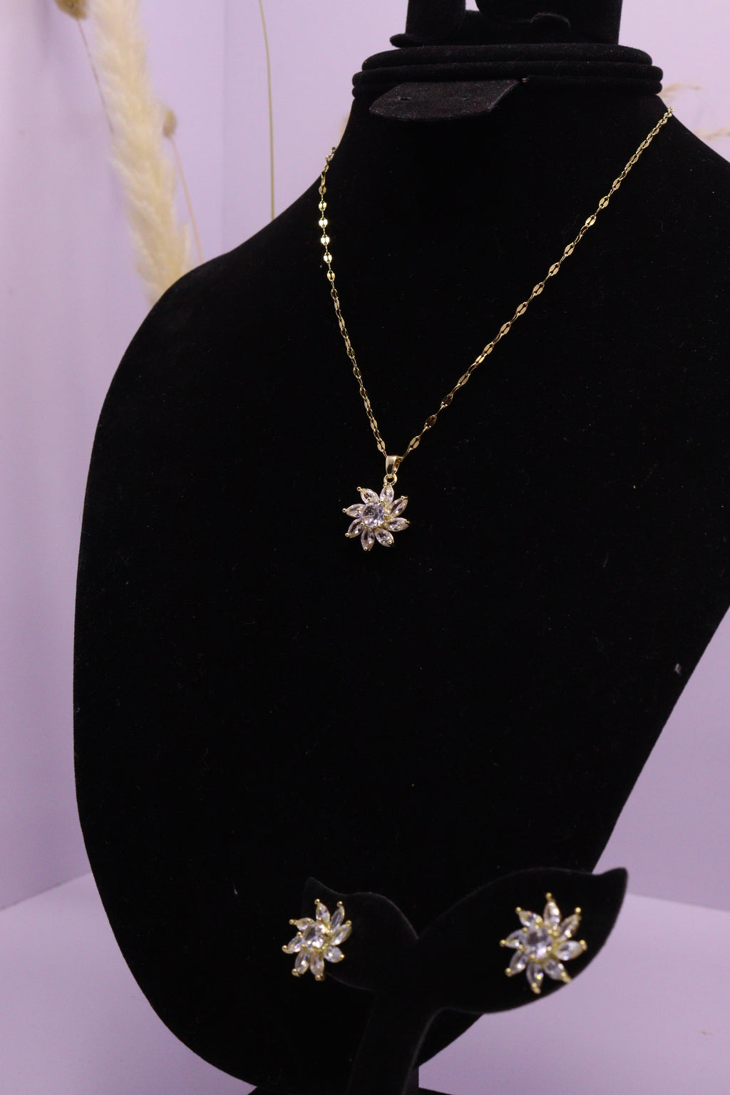 Diva Statement Sets Series 0089 - AZ Golden Set