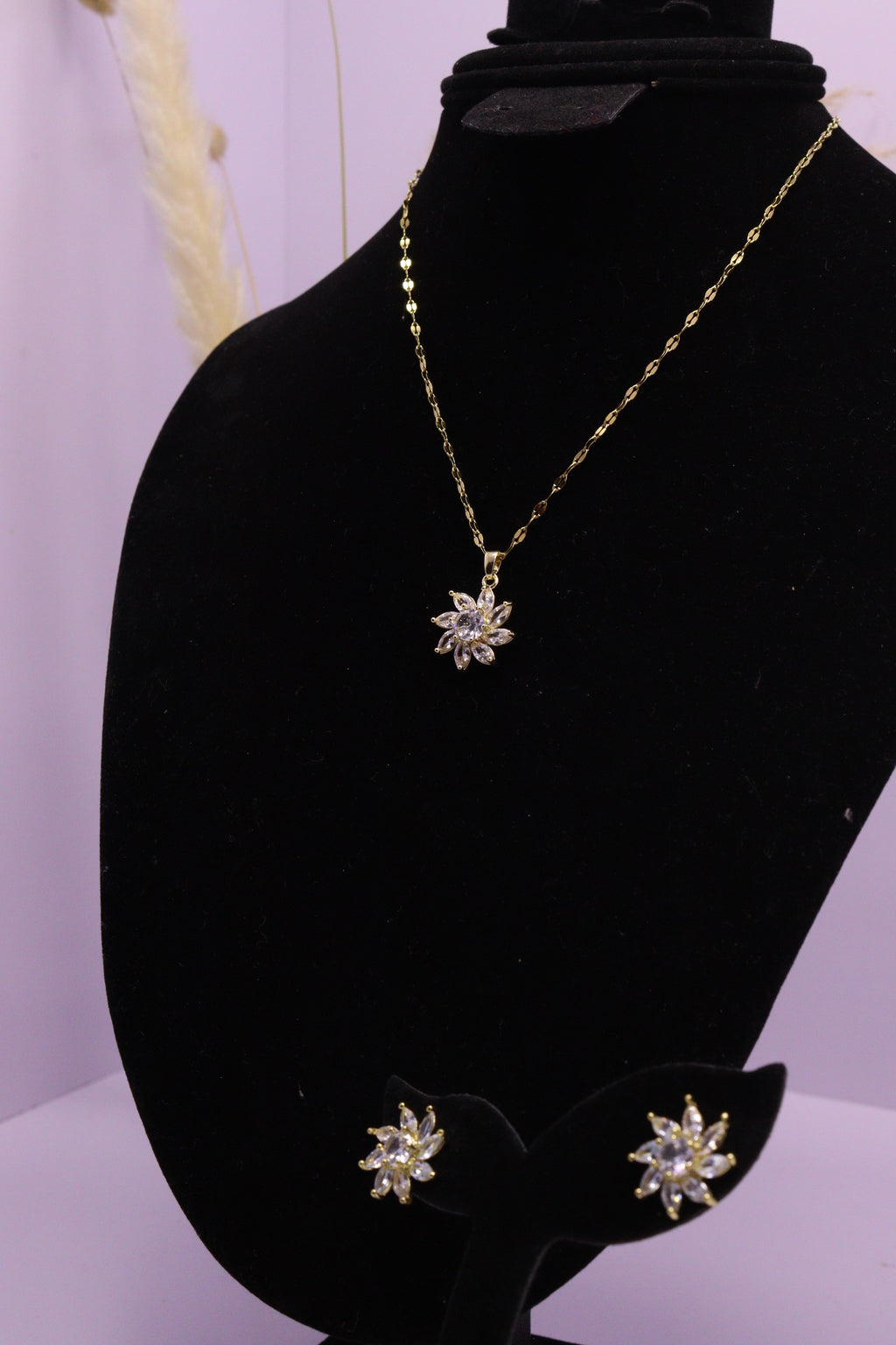 Diva Statement Sets Series 0089 - AZ Golden Set