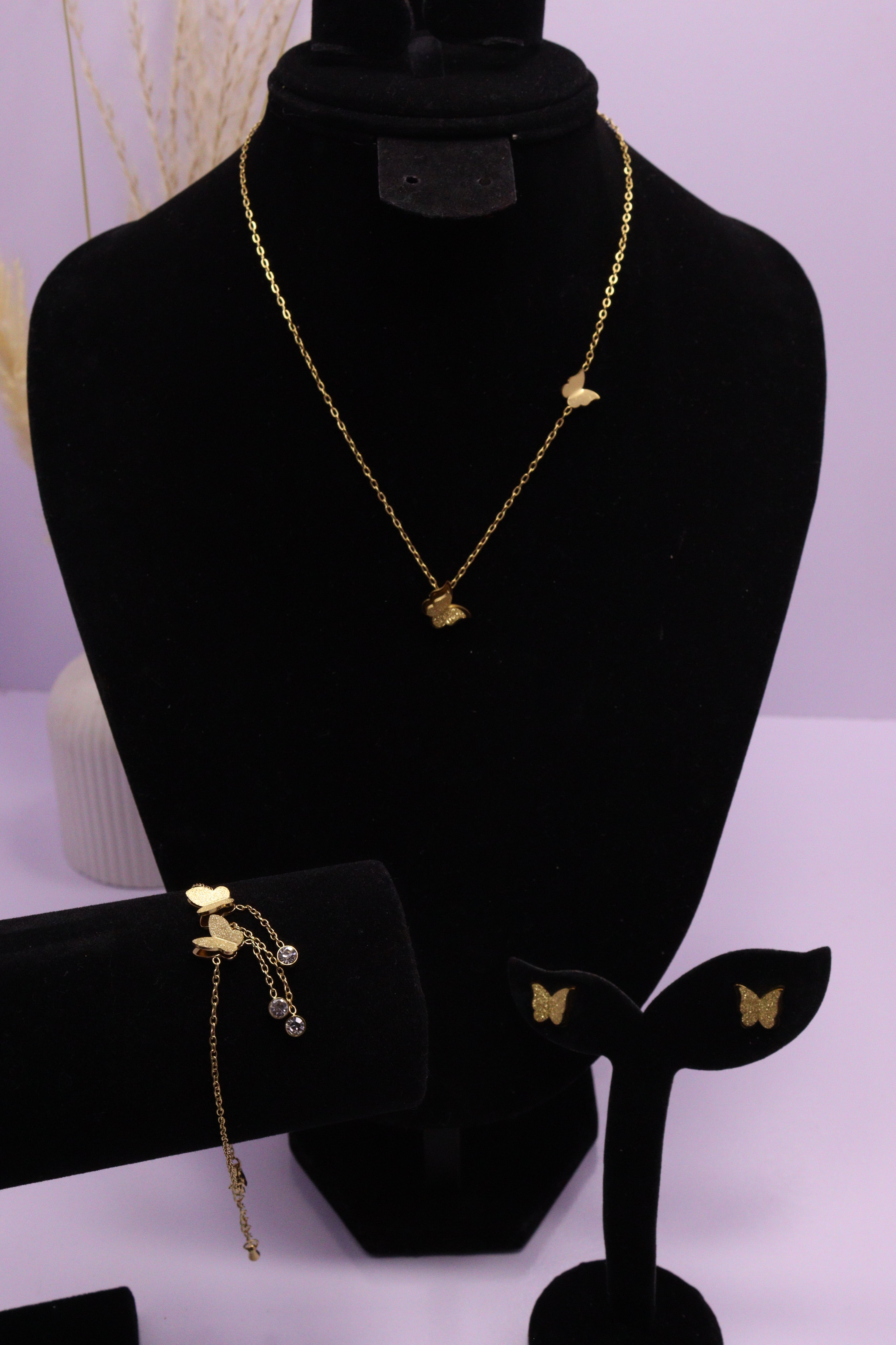 Diva Statement Sets Series 0093 - AZ Golden Set