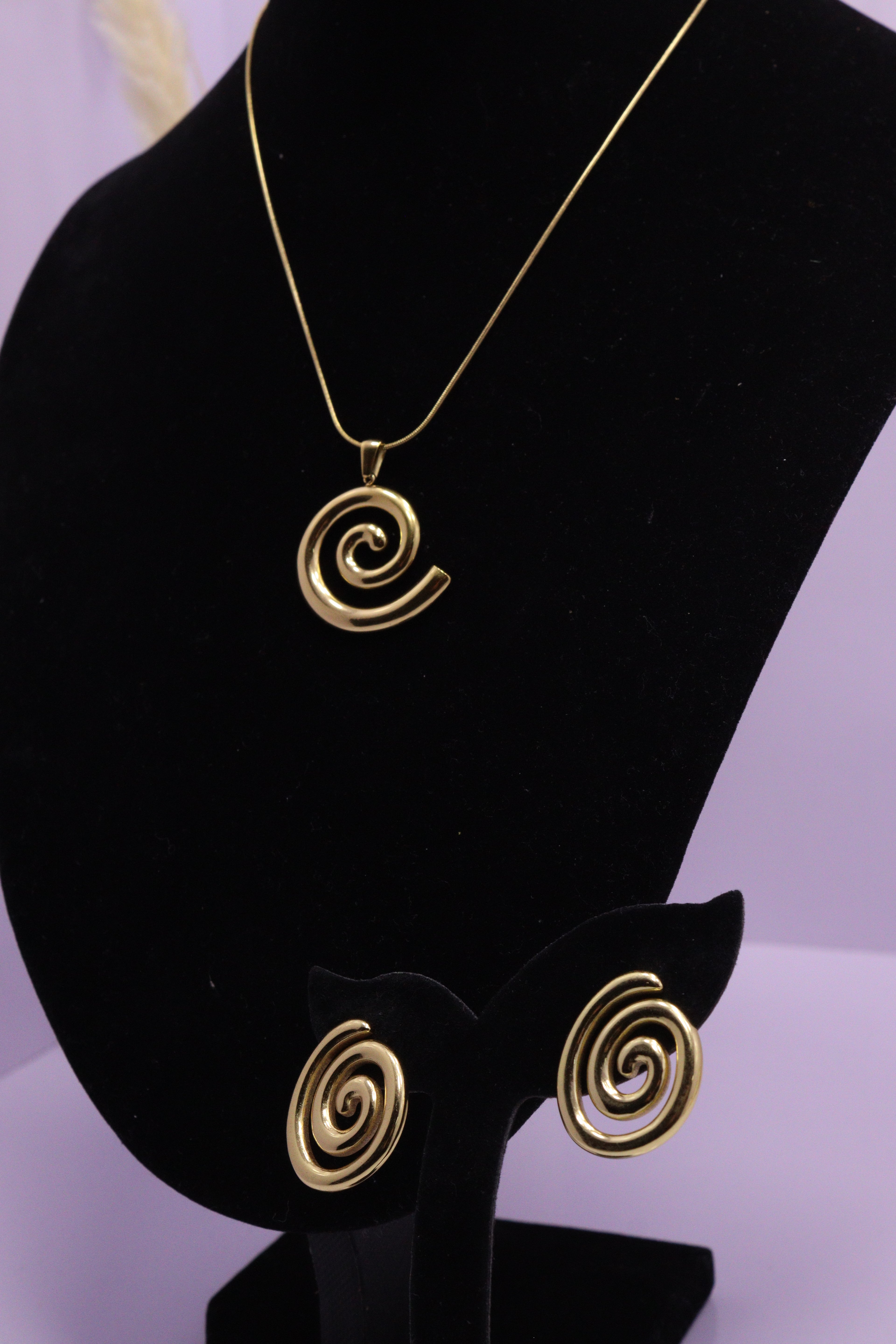 Diva Statement Sets Series 0094 - AZ Golden Set