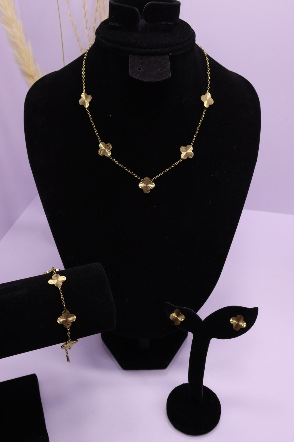 Diva Statement Sets Series 0095 - AZ Golden Set