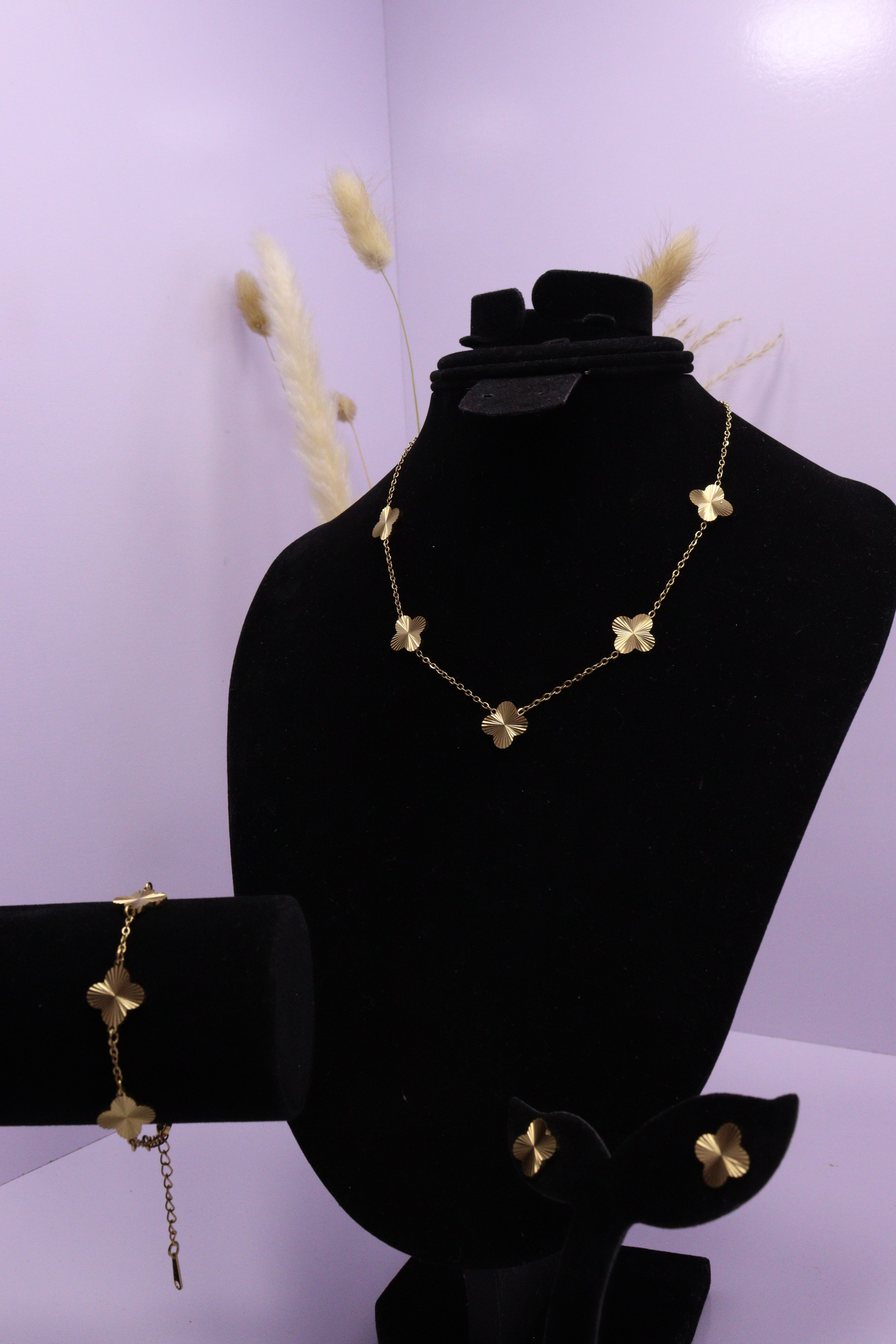 Diva Statement Sets Series 0095 - AZ Golden Set