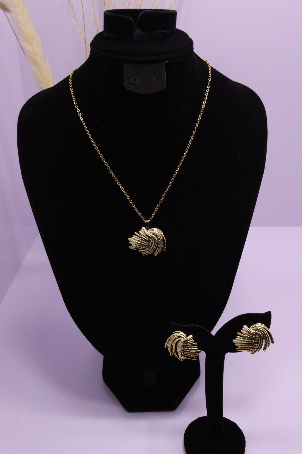 Diva Statement Sets Series 0096 - AZ Golden Set