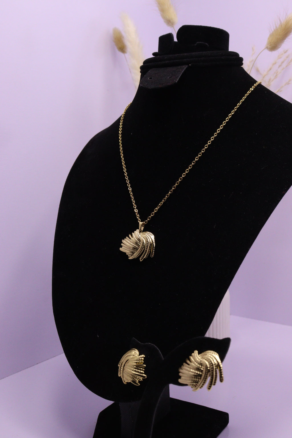 Diva Statement Sets Series 0096 - AZ Golden Set