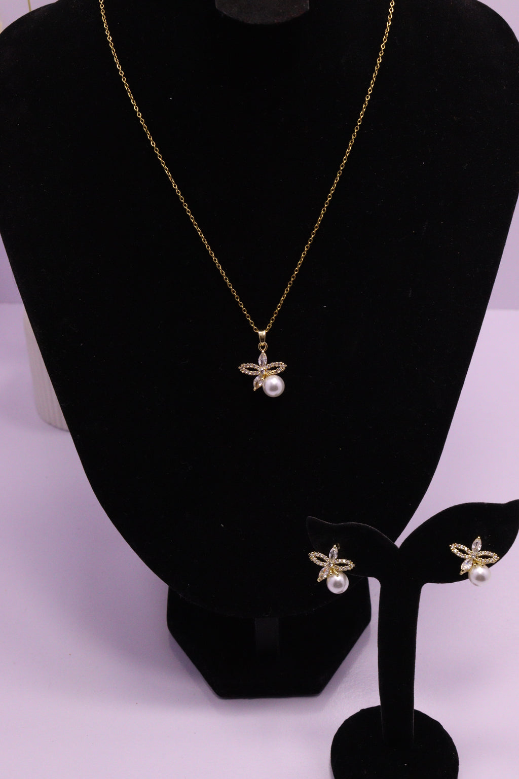 Diva Statement Sets Series 0098 - AZ Golden Set