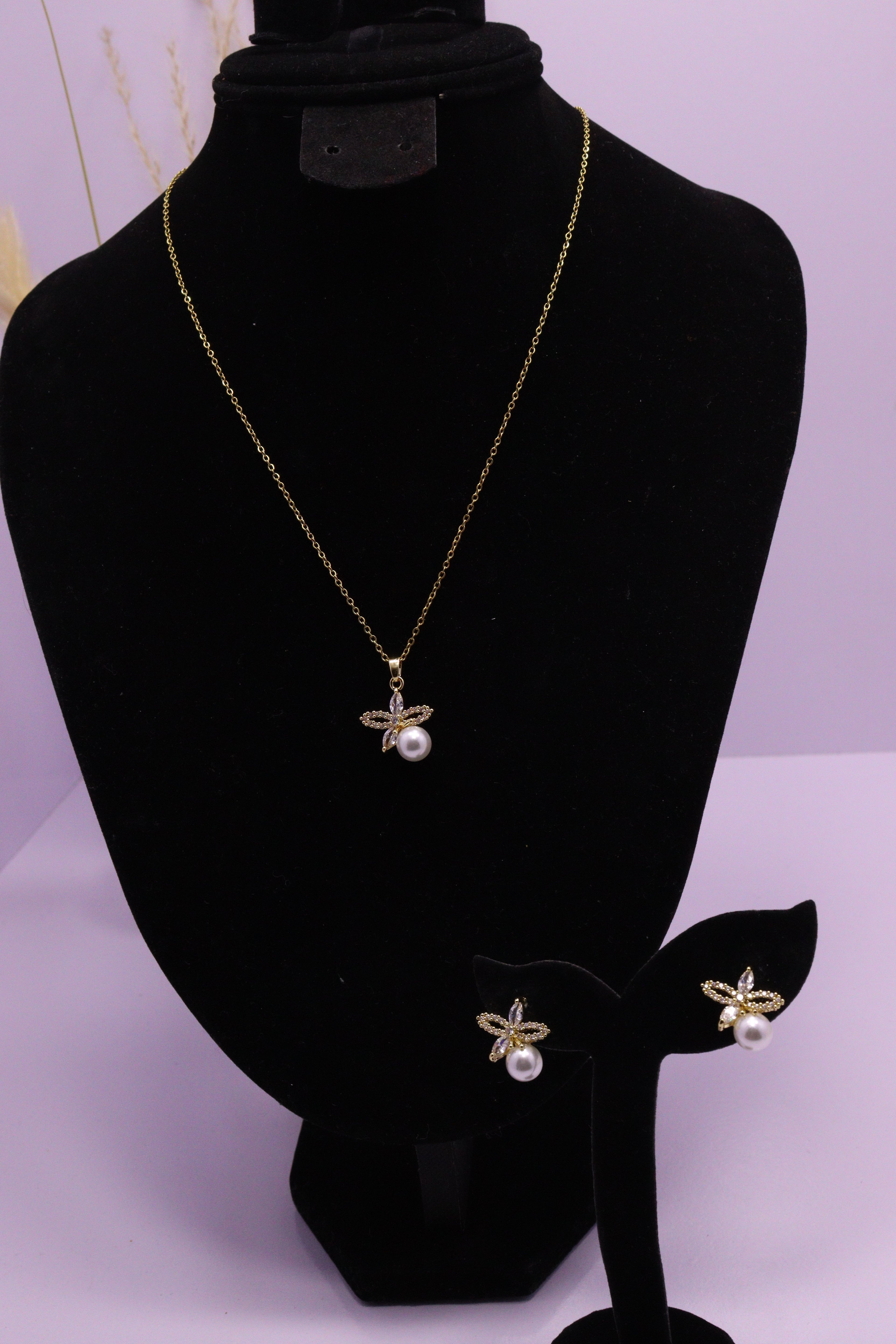 Diva Statement Sets Series 0098 - AZ Golden Set