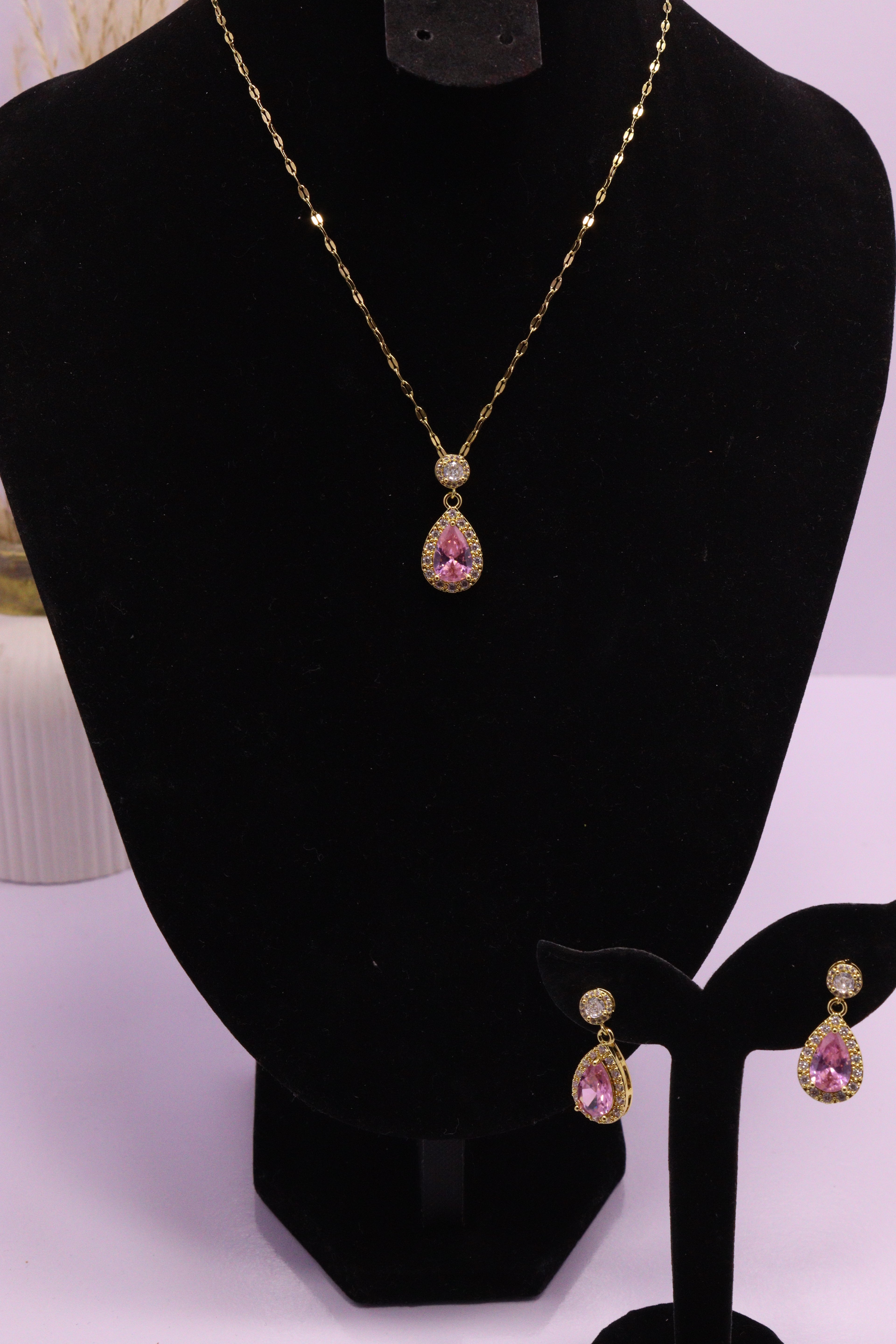 Diva Statement Sets Series 0101 - AZ Golden Set