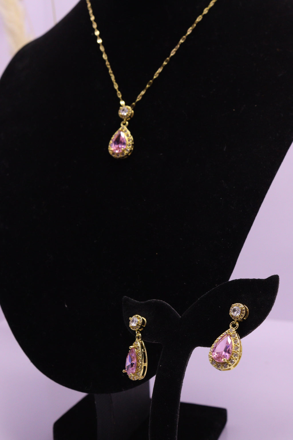 Diva Statement Sets Series 0101 - AZ Golden Set