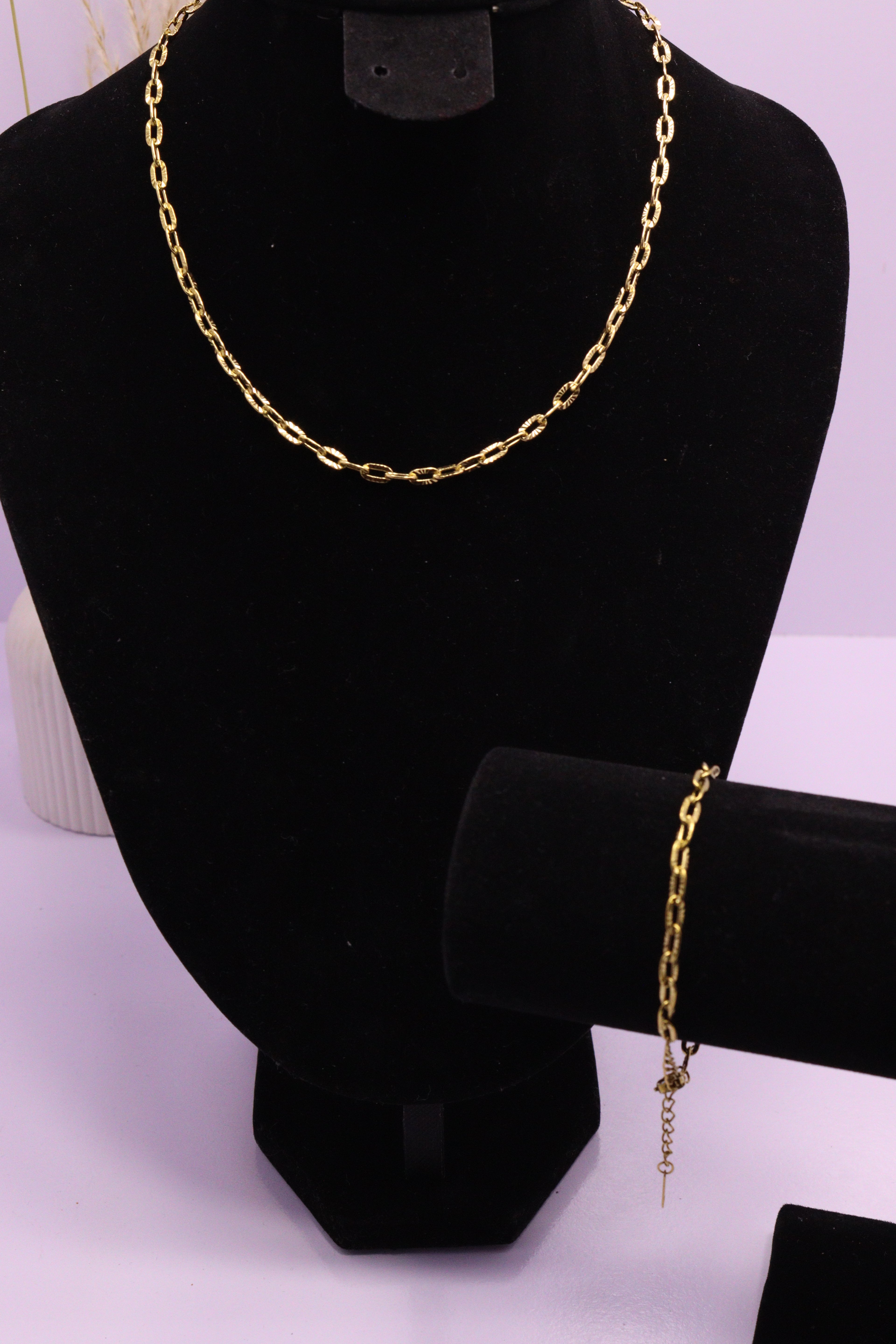 Diva Statement Sets Series 0102 - AZ Golden Set