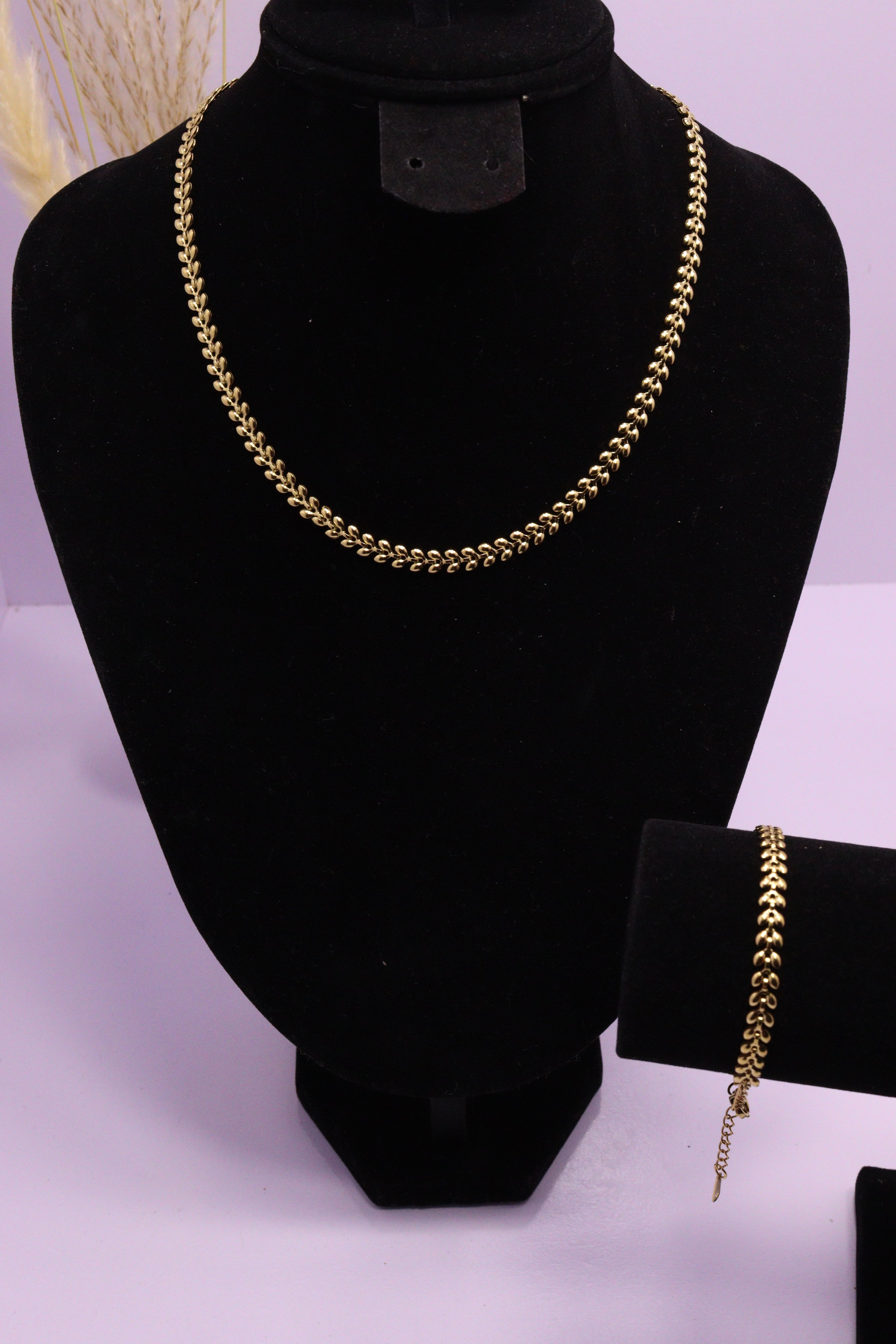 Diva Statement Sets Series 0105 - AZ Golden Set