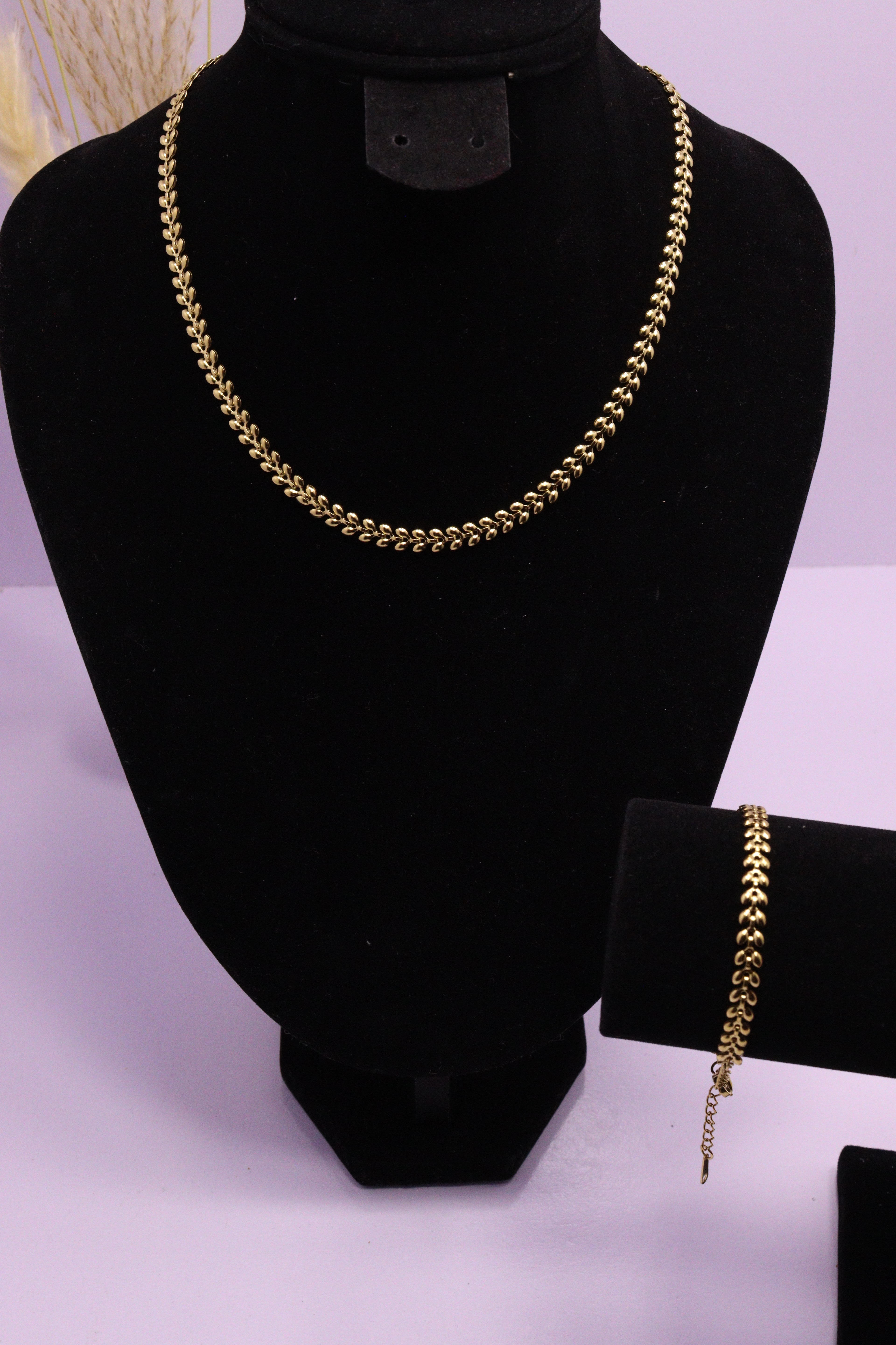 Diva Statement Sets Series 0105 - AZ Golden Set