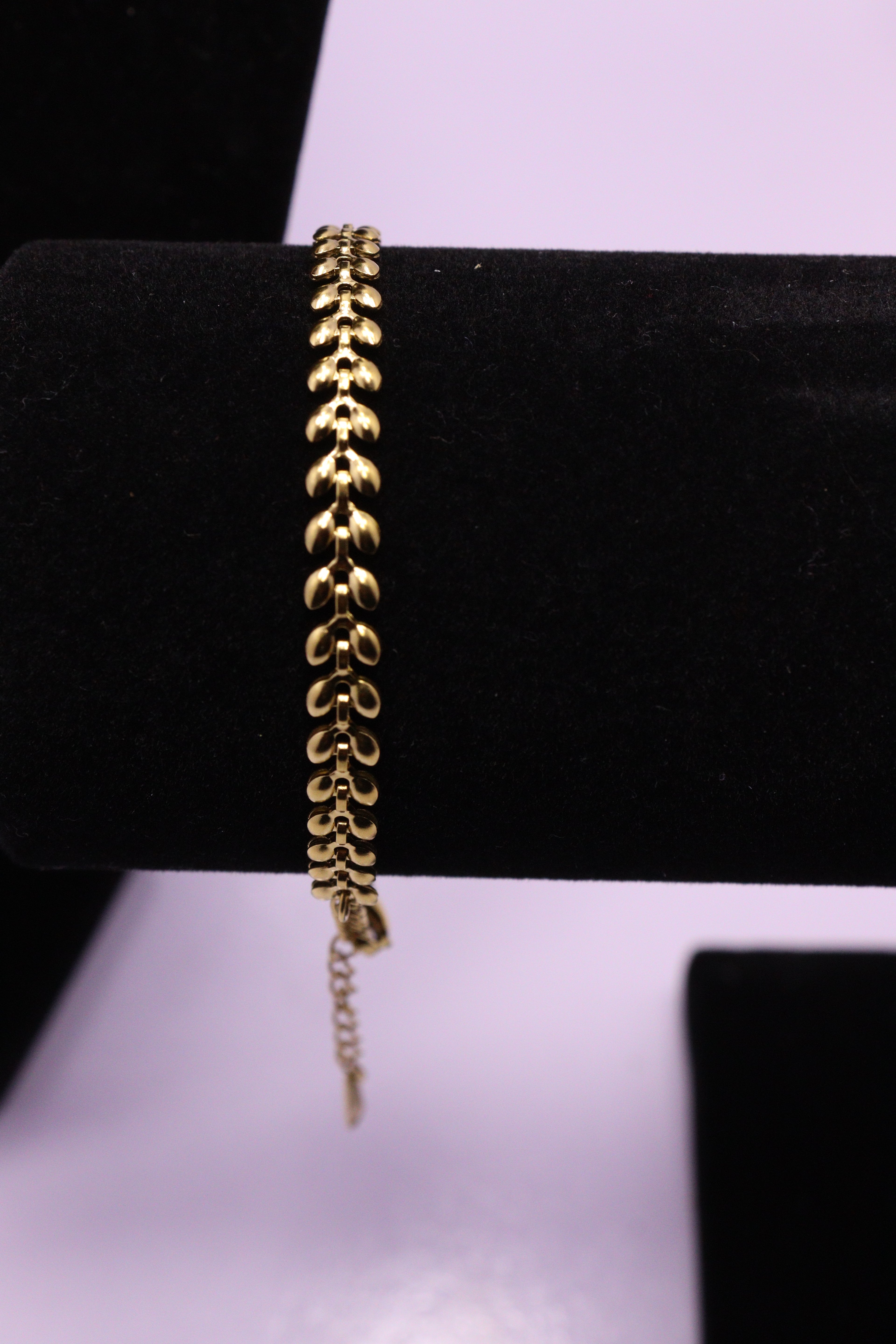 Diva Statement Sets Series 0105 - AZ Golden Set