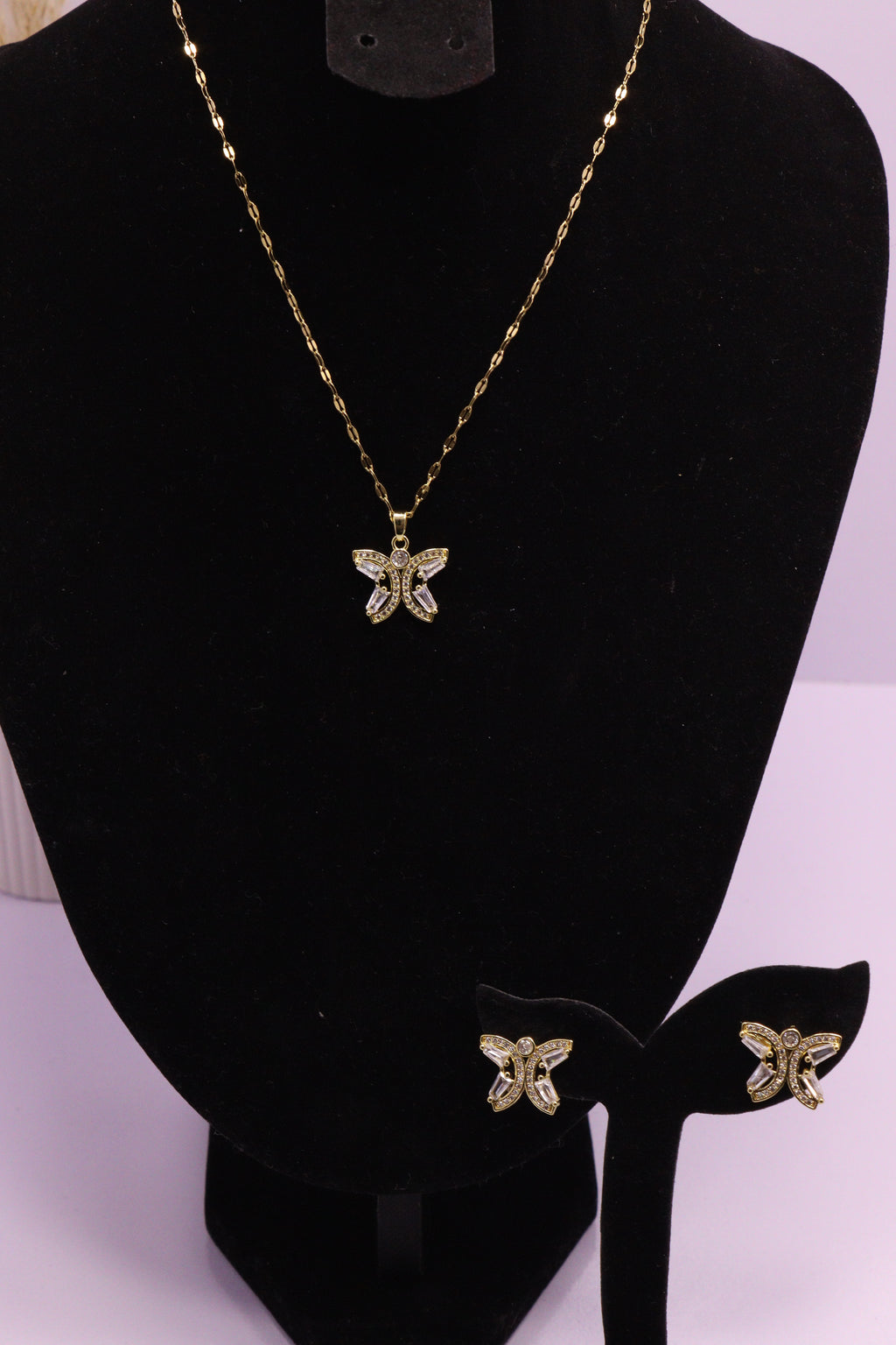 Diva Statement Sets Series 0106 - AZ Golden Set